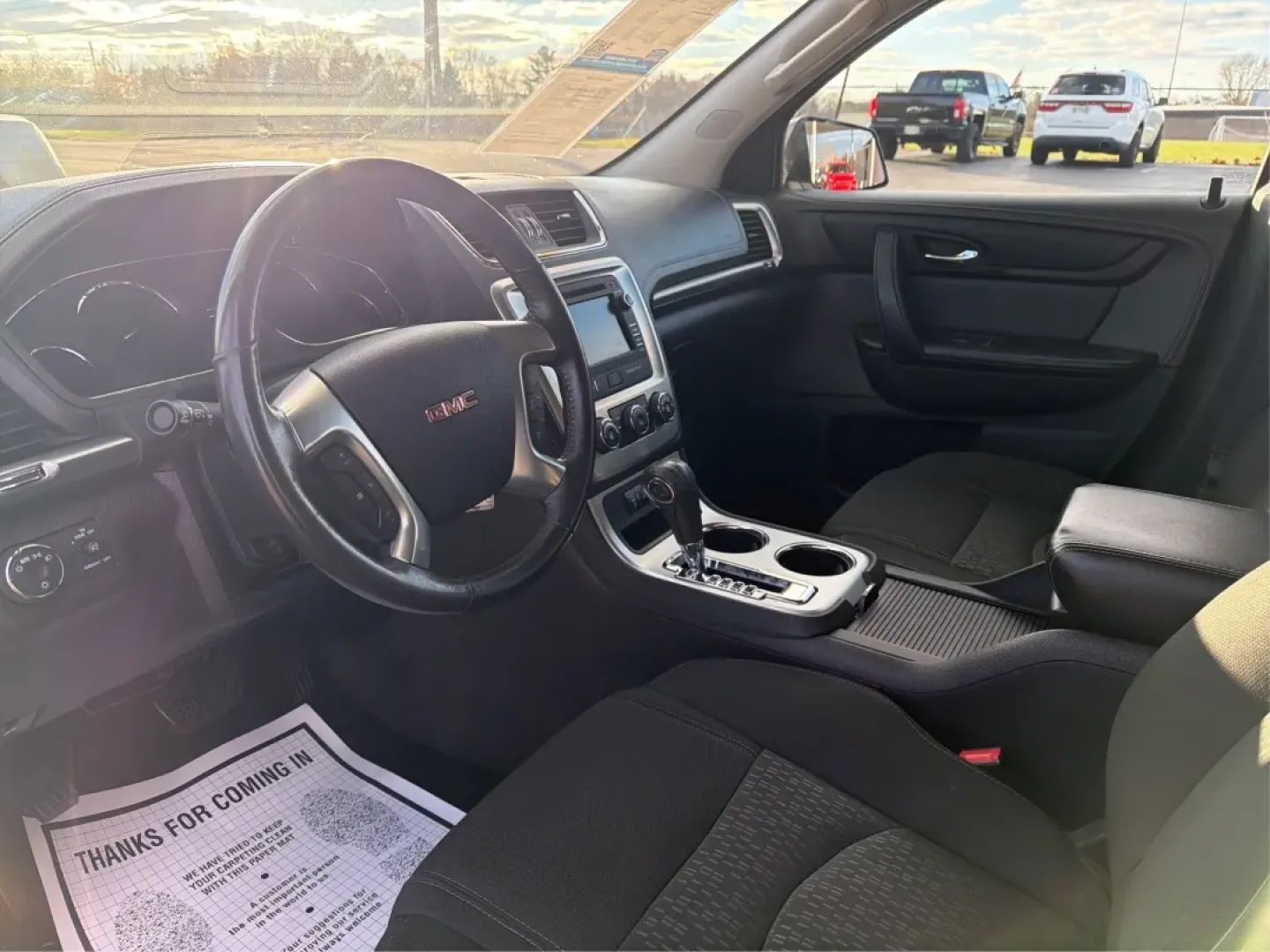 2014 GMC Acadia SLE-2 AWD (1GKKVPKD1EJ) with an 3.6L V6 DOHC 24V engine, 6-Speed Automatic transmission, located at 1230 East Main St, Xenia, OH, 45385, (937) 908-9800, 39.688026, -83.910172 - If you're searching for the perfect family SUV that balances style, comfort, and an adventurous spirit, look no further than this stunning 2014 GMC Acadia SLE-2 AWD, now available at Advantage Car and Credit in Fairborn, OH. With spacious seating for up to eight passengers and the versatility needed - Photo#9