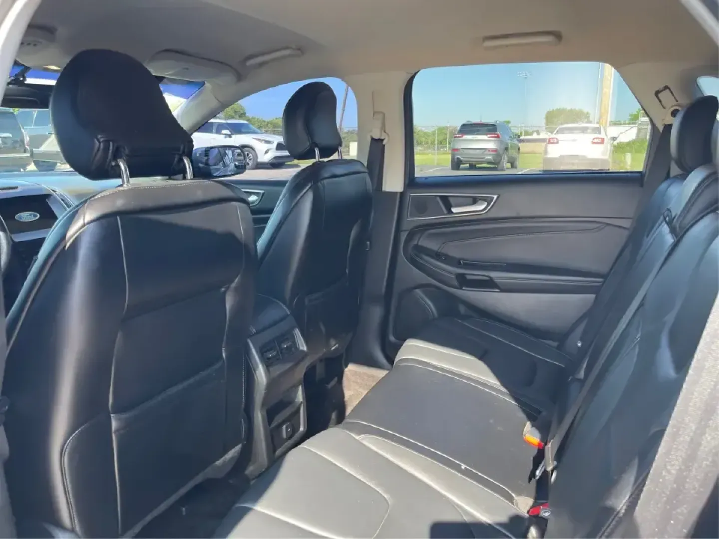 2017 Ford Edge Titanium (2FMPK3K98HB) with an 2.0L L4 DOHC 16V engine, 6A transmission, located at 8750 N County Rd 25A, Piqua, OH, 45356, (937) 908-9800, 40.164391, -84.232513 - **Embrace the Road with the 2017 Ford Edge Titanium at Advantage Car and Credit!**<br /> <br /> Are you searching for the perfect vehicle to elevate your family adventures, accommodate your daily commute, or tackle weekend getaways? Look no further than this stunning 2017 Ford Edge Titanium, now ava - Photo#10