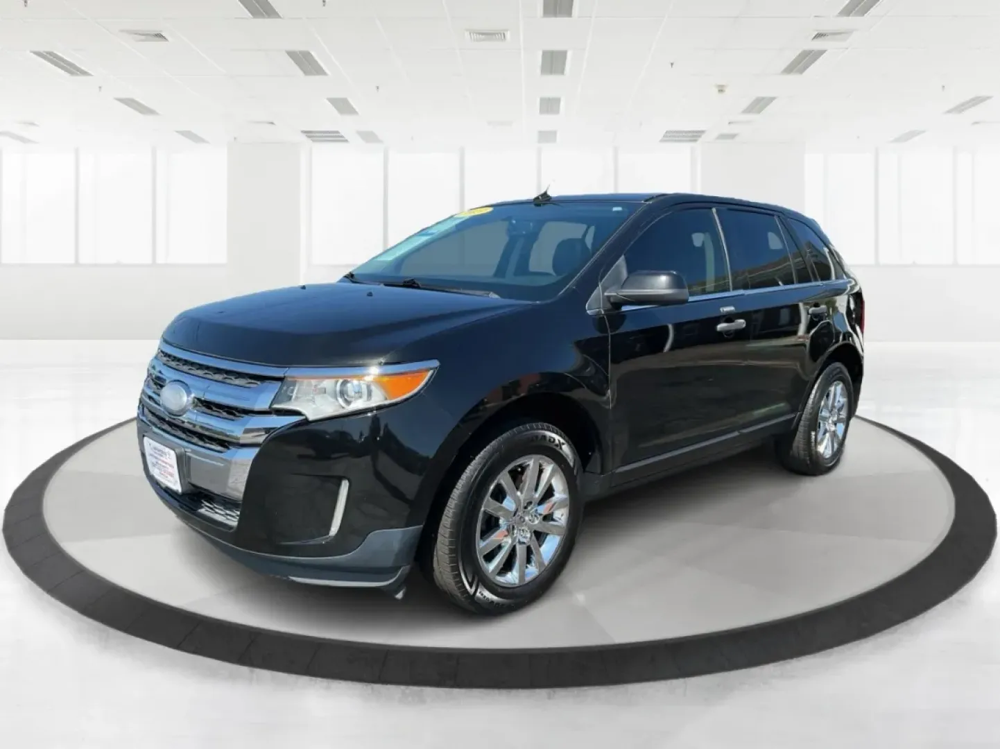 2013 Ford Edge Limited (2FMDK3KC7DB) with an 3.5L V6 DOHC 24V engine, 6-Speed Automatic transmission, located at 1951 S Dayton Lakeview Rd., New Carlisle, OH, 45344, (937) 908-9800, 39.890999, -84.050255 - Are you ready to elevate your driving experience while enjoying the comfort and versatility of an SUV? Look no further than this stunning 2013 Ford Edge Limited, available now at Advantage Car and Credit in Xenia, OH. Perfect for growing families or anyone seeking a reliable vehicle for daily commut - Photo#8