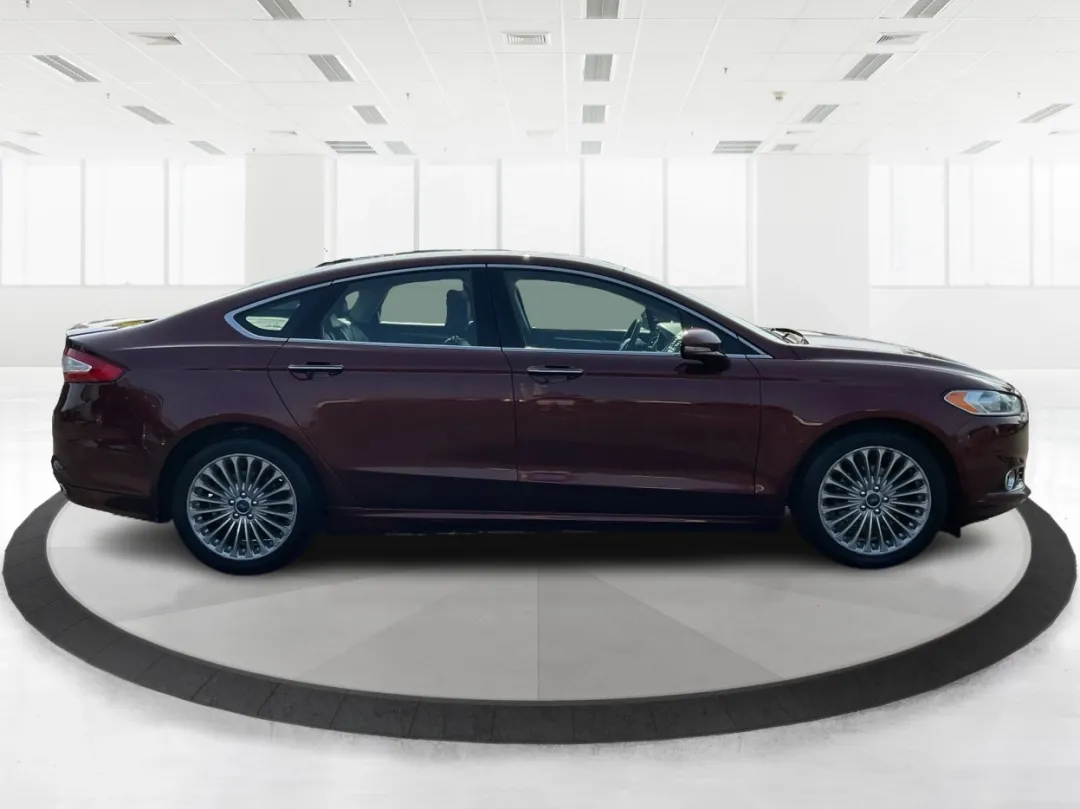 photo of 2016 Ford Fusion Titanium