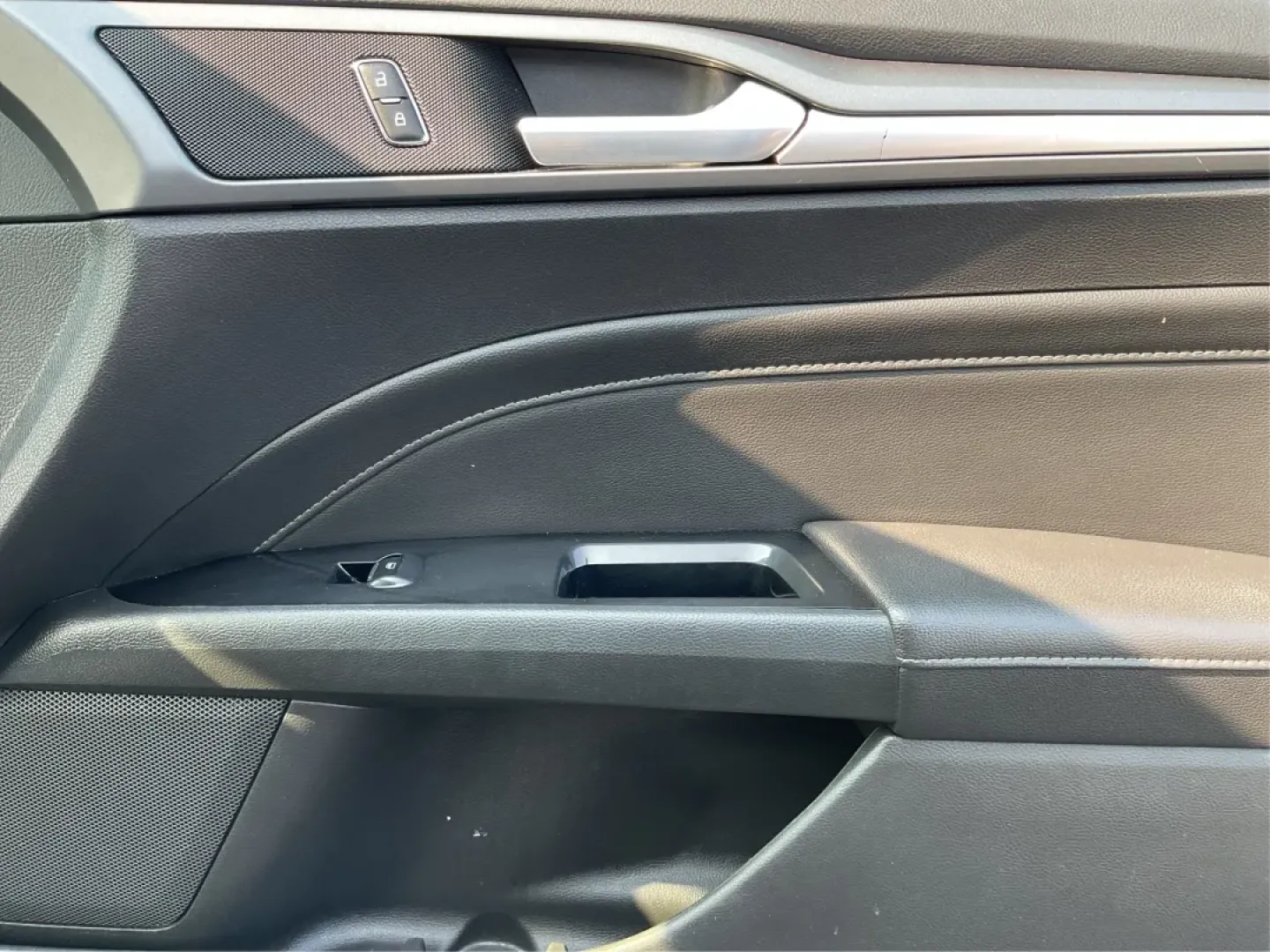 2016 Ford Fusion Titanium (3FA6P0K92GR) with an EcoBoost 2L I-4 gasoline direct injection engine, located at 1099 N County Rd 25A, Troy, OH, 45373, (937) 908-9800, 40.057079, -84.212883 - **Elevate Your Driving Experience with the 2016 Ford Fusion Titanium Where Style Meets Functionality!**<br /> <br /> Are you searching for the perfect blend of style, comfort, and advanced technology for your daily commute or weekend getaways? Look no further than the stunning 2016 Ford Fusion Tita - Photo#20