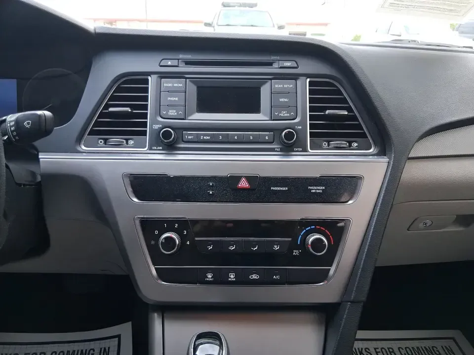 2015 Hyundai Sonata SE (5NPE24AFXFH) with an 2.4L L4 DOHC 16V engine, 7-Speed Automatic transmission, located at 8750 N County Rd 25A, Piqua, OH, 45356, (937) 908-9800, 40.164391, -84.232513 - Need a dependable daily commuter that still feels comfortable for weekend getaways to Dayton, Tipp City, or a quick escape to Charleston Falls Preserve? This 2015 Hyundai Sonata SE in Symphony Silver is a smart, budget-friendly sedan that fits real life in Troy, Ohio-easy to park downtown, smooth on - Photo#13