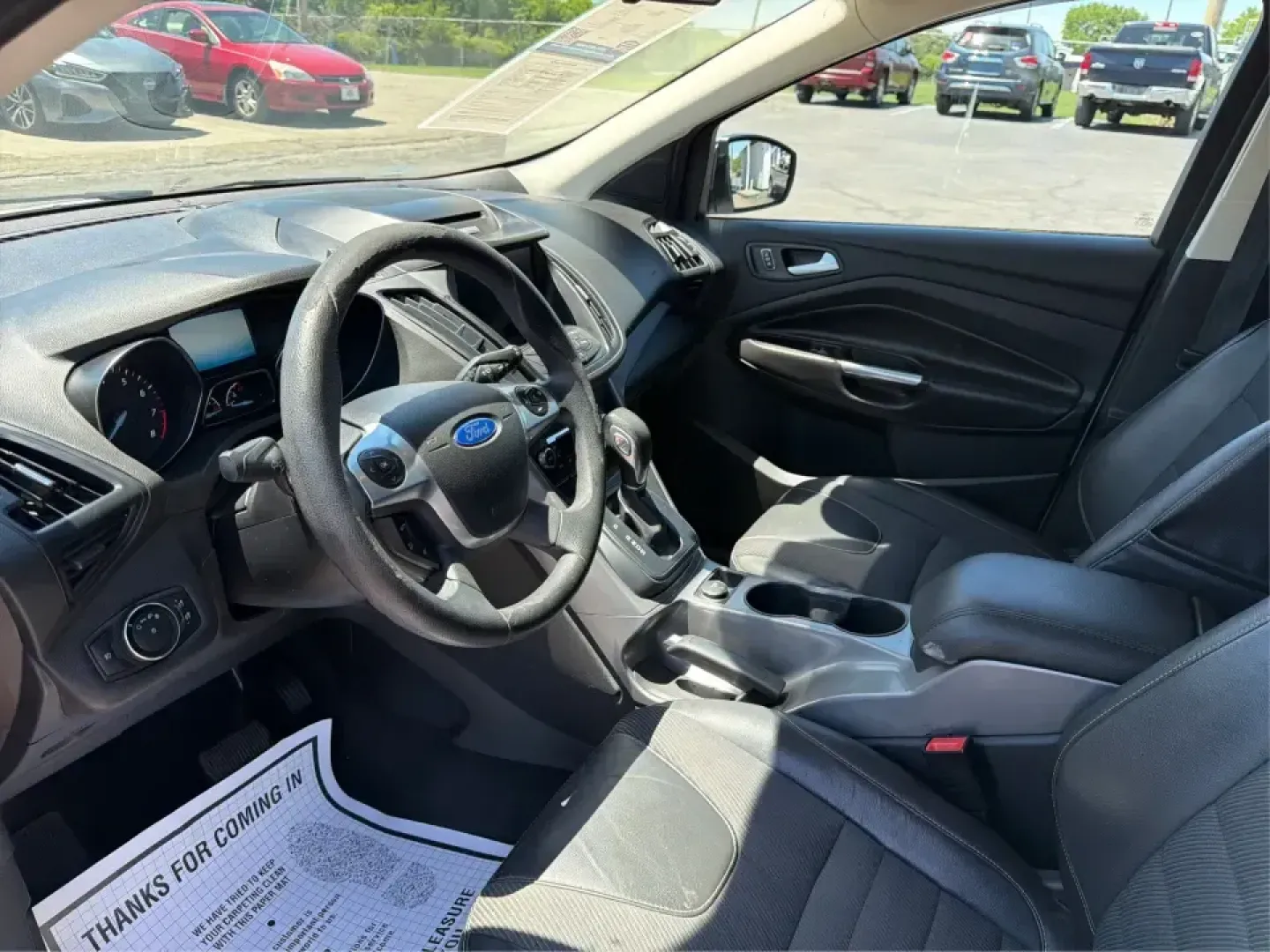 2015 Ford Escape SE (1FMCU9G92FU) with an EcoBoost 1.6L I-4 gasoline direct injection engine, 6-Speed Automatic transmission, located at 401 Woodman Dr, Riverside, OH, 45431, (937) 908-9800, 39.760899, -84.123421 - Need a do-it-all SUV for Dayton-area commutes, school drop-offs, and spontaneous weekend getaways? This 2015 Ford Escape SE 4WD is built for real life in Riverside, Ohio-comfortable for daily runs down Woodman Dr, confident on slick winter mornings, and efficient enough for longer drives toward Down- Photo#9