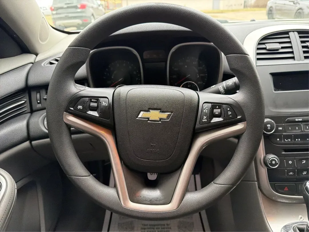 2014 Chevrolet Malibu 1LS (1G11B5SL5EU) with an ECOTEC 2.5L I-4 gasoline direct injection engine, located at 4508 South Dixie Dr, Moraine, OH, 45439, (937) 908-9800, 39.689976, -84.218452 - Experience the perfect blend of comfort, style, and reliability with the 2014 Chevrolet Malibu 1LS, available now at Advantage Car and Credit Moraine! Whether you're commuting to work, running errands, or planning a weekend getaway, this sleek sedan is designed to enhance your driving experience wh - Photo#16