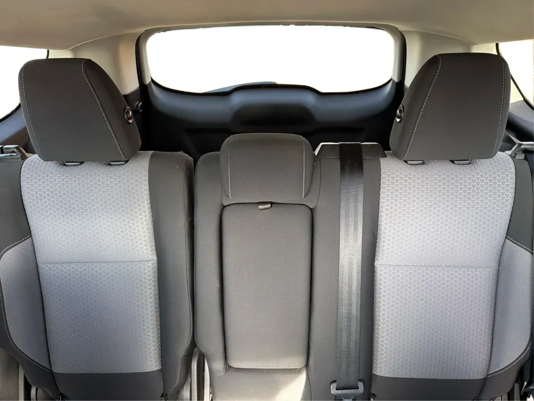 2017 Ford Escape SE FWD (1FMCU0GD6HU) with an 1.5L L4 DOHC 16V engine, 6-Speed Automatic transmission, located at 880 E. National Road, Vandalia, OH, 45377, (937) 908-9800, 39.891918, -84.183594 - **Explore the Open Road in This 2017 Ford Escape SE Perfect for Your Active Lifestyle!**<br /> <br /> Are you searching for a versatile and stylish SUV that perfectly fits your on-the-go lifestyle? Look no further! The 2017 Ford Escape SE is ideal for families, commuters, or anyone who loves weeken - Photo#14