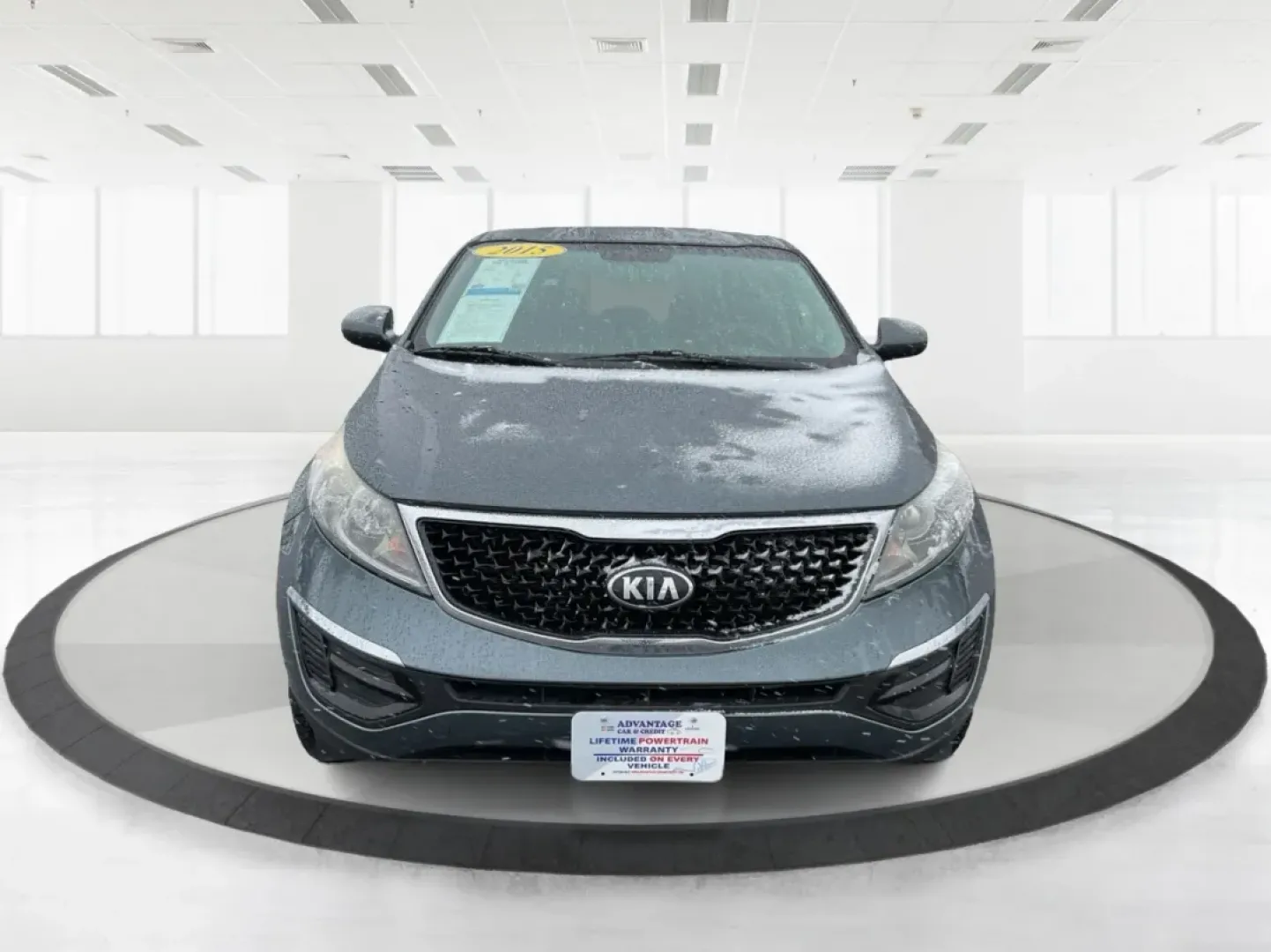 2015 Kia Sportage LX (KNDPB3AC8F7) with an Other engine, located at 880 E. National Road, Vandalia, OH, 45377, (937) 908-9800, 39.891918, -84.183594 - **Adventure Awaits: Discover the 2015 Kia Sportage LX at Advantage Car and Credit!**<br /> <br /> Are you ready to enhance your lifestyle with a vehicle that's perfect for weekend getaways or daily commutes? At Advantage Car and Credit in New Carlisle, OH, we're excited to introduce you to the 2015 - Photo#7