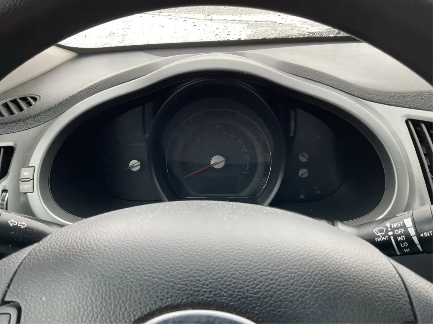 2015 Kia Sportage LX (KNDPB3AC8F7) with an Other engine, located at 880 E. National Road, Vandalia, OH, 45377, (937) 908-9800, 39.891918, -84.183594 - **Adventure Awaits: Discover the 2015 Kia Sportage LX at Advantage Car and Credit!**<br /> <br /> Are you ready to enhance your lifestyle with a vehicle that's perfect for weekend getaways or daily commutes? At Advantage Car and Credit in New Carlisle, OH, we're excited to introduce you to the 2015 - Photo#14