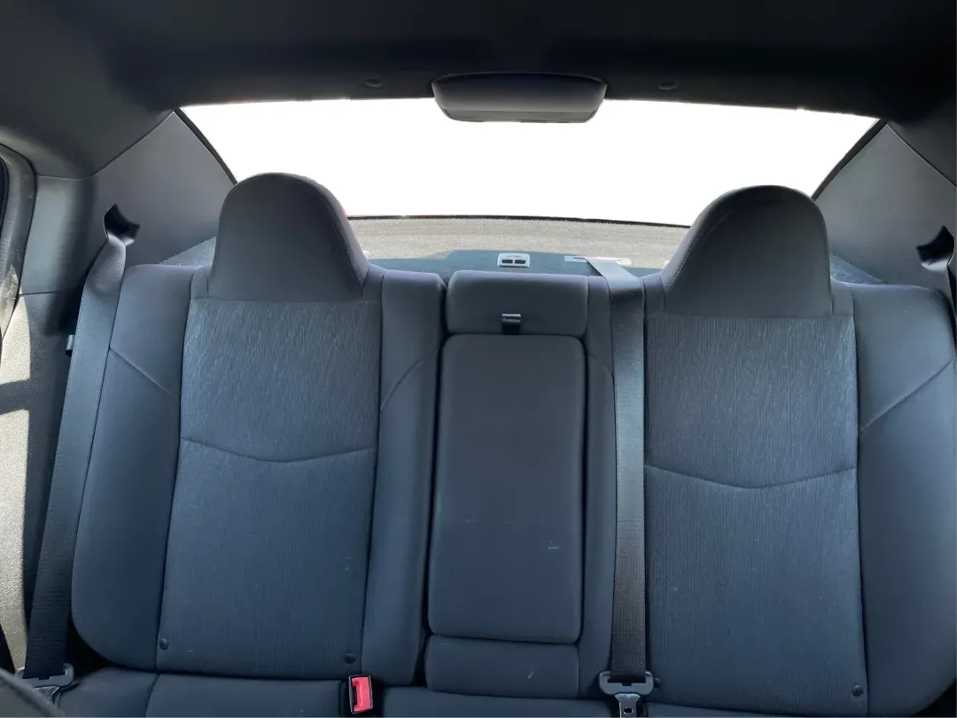 2014 Chrysler 200 LX (1C3CCBAG7EN) with an Other engine, located at 1230 East Main St, Xenia, OH, 45385, (937) 908-9800, 39.688026, -83.910172 - Are you looking for a reliable car that seamlessly fits into your busy lifestyle? Look no further than this stunning 2014 Chrysler 200 LX, available now at Advantage Car and Credit in Fairborn, OH. This stylish sedan is perfect for growing families, daily commuters, or anyone seeking a dependable ve - Photo#14