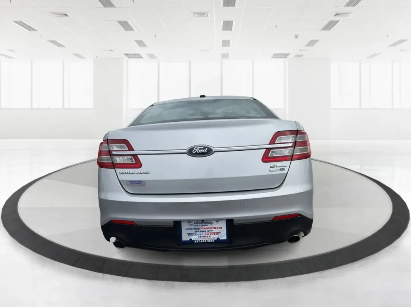 2013 Ford Taurus SEL (1FAHP2H87DG) with an 3.5L V-6 DOHC engine, 6-Speed Automatic transmission, located at 1099 N County Rd 25A, Troy, OH, 45373, (937) 908-9800, 40.057079, -84.212883 - **Discover the Perfect Family Sedan: 2013 Ford Taurus SEL at Advantage Car and Credit - Piqua, OH**<br /> <br /> Are you searching for a reliable and spacious vehicle that fits seamlessly into your family's lifestyle? Look no further than this 2013 Ford Taurus SEL, available now at Advantage Car and - Photo#3