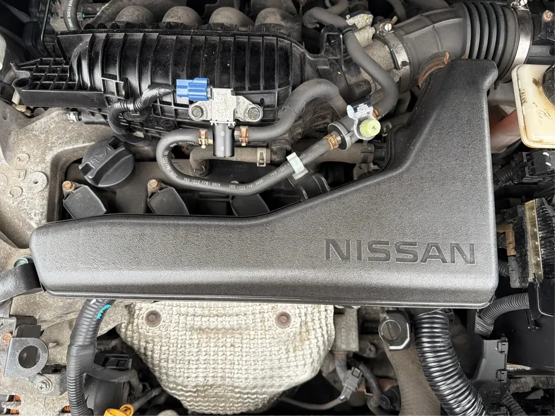 2017 Nissan Rogue S (KNMAT2MV0HP) with an 2.5L I-4 DOHC engine, located at 1230 East Main St, Xenia, OH, 45385, (937) 908-9800, 39.688026, -83.910172 - **Adventure Awaits: Explore the 2017 Nissan Rogue at Advantage Car and Credit!**<br /> <br /> Are you ready to embark on your next family road trip or weekend adventure? The 2017 Nissan Rogue is the perfect companion for those who value versatility, comfort, and reliability. Whether you're navigatin - Photo#11