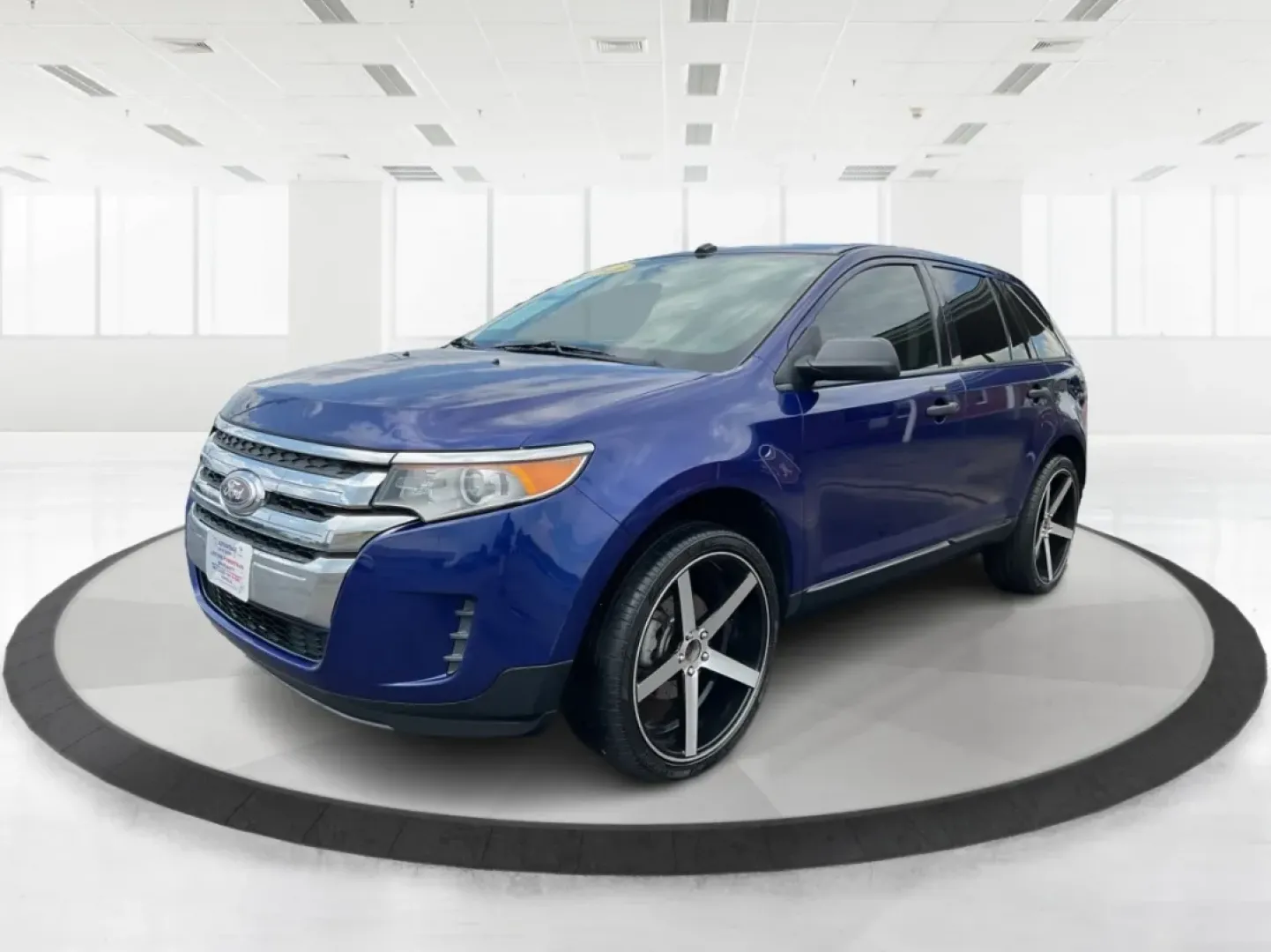 2013 Ford Edge SE (2FMDK3GC6DB) with an 3.5L V6 DOHC 24V engine, 6-Speed Automatic transmission, located at 880 E. National Road, Vandalia, OH, 45377, (937) 908-9800, 39.891918, -84.183594 - **Discover Your Next Adventure with the 2013 Ford Edge SE A Perfect Family SUV!**<br /> <br /> Are you searching for a reliable and stylish SUV to elevate your family's adventures? The 2013 Ford Edge SE, available at Advantage Car and Credit in Fairborn, OH, is the ideal vehicle for families and in - Photo#8