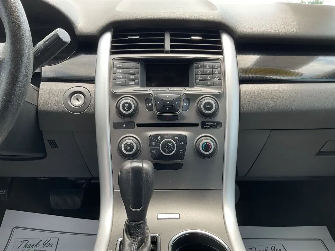 2013 Ford Edge SE (2FMDK3GC6DB) with an Other engine, located at 880 E. National Road, Vandalia, OH, 45377, (937) 908-9800, 39.891918, -84.183594 - **Discover Your Next Adventure with the 2013 Ford Edge SE A Perfect Family SUV!**<br /> <br /> Are you searching for a reliable and stylish SUV to elevate your family's adventures? The 2013 Ford Edge SE, available at Advantage Car and Credit in Fairborn, OH, is the ideal vehicle for families and in - Photo#13