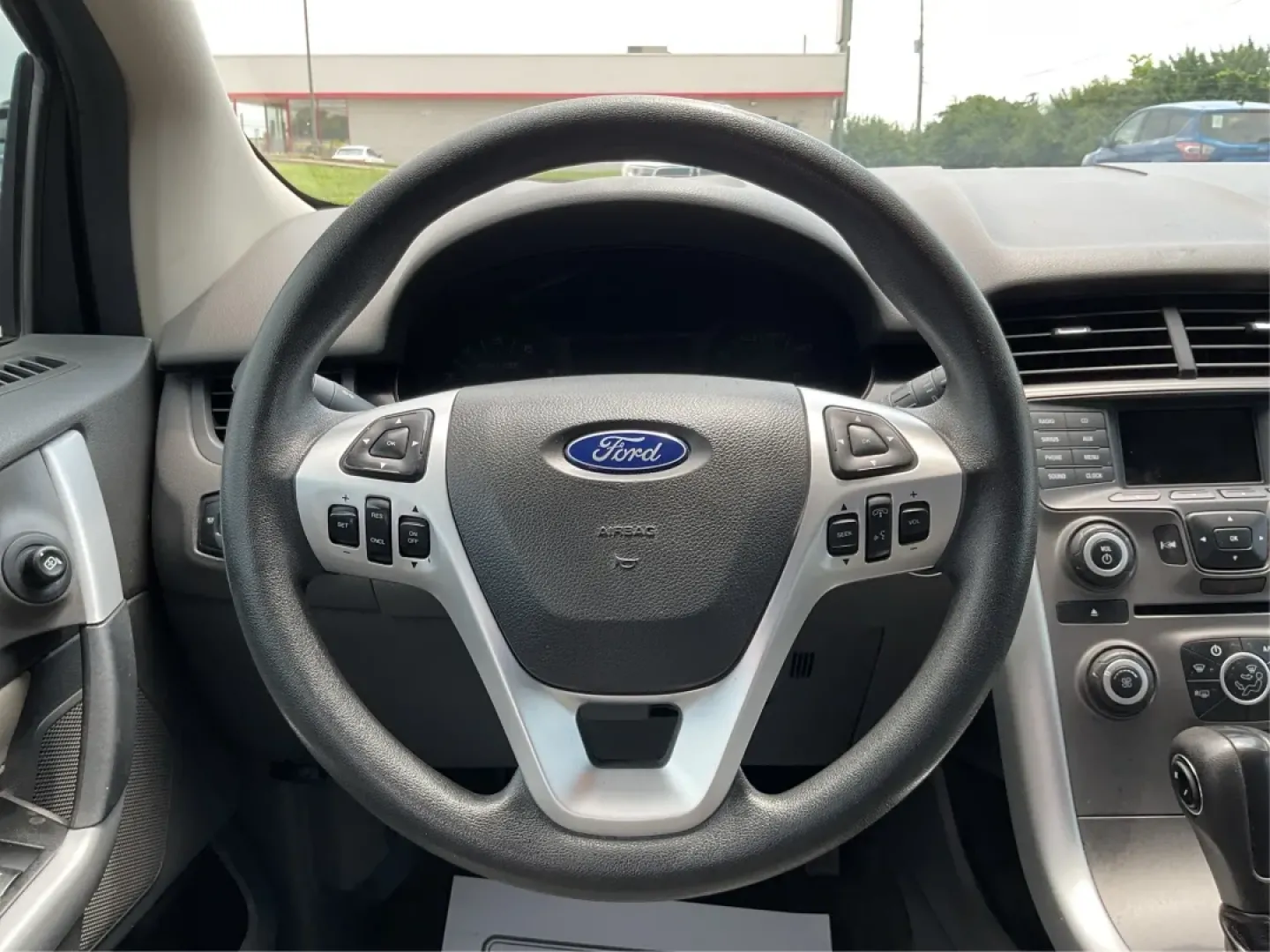2013 Ford Edge SE (2FMDK3GC6DB) with an 3.5L V6 DOHC 24V engine, 6-Speed Automatic transmission, located at 880 E. National Road, Vandalia, OH, 45377, (937) 908-9800, 39.891918, -84.183594 - **Discover Your Next Adventure with the 2013 Ford Edge SE A Perfect Family SUV!**<br /> <br /> Are you searching for a reliable and stylish SUV to elevate your family's adventures? The 2013 Ford Edge SE, available at Advantage Car and Credit in Fairborn, OH, is the ideal vehicle for families and in - Photo#16