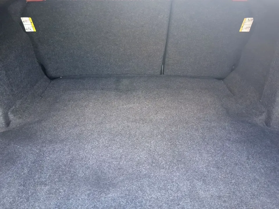 2016 Ford Fusion SE (3FA6P0HD7GR) with an 1.5L L4 DOHC 16V engine, 6-Speed Automatic transmission, located at 1099 N County Rd 25A, Troy, OH, 45373, (937) 908-9800, 40.057079, -84.212883 - Experience the perfect blend of style, comfort, and reliability with this 2016 Ford Fusion SE, available now at Advantage Car and Credit in Fairborn, OH. Whether you're a commuter navigating the busy streets of downtown Fairborn or a growing family looking for a dependable vehicle for your weekend a - Photo#12