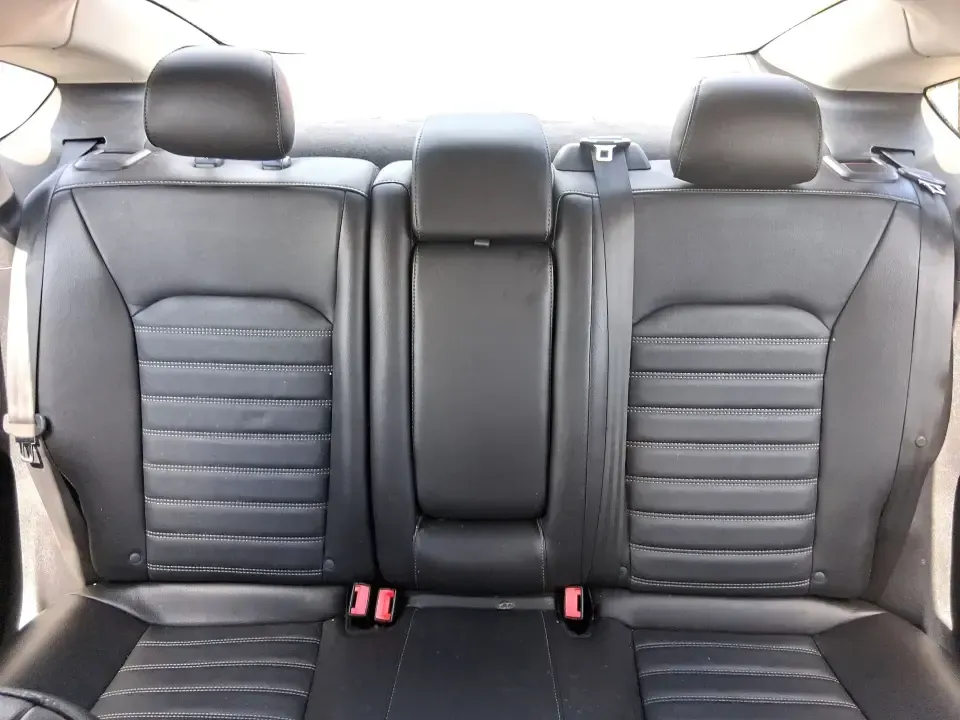 2016 Ford Fusion SE (3FA6P0HD7GR) with an 1.5L L4 DOHC 16V engine, 6-Speed Automatic transmission, located at 1099 N County Rd 25A, Troy, OH, 45373, (937) 908-9800, 40.057079, -84.212883 - Experience the perfect blend of style, comfort, and reliability with this 2016 Ford Fusion SE, available now at Advantage Car and Credit in Fairborn, OH. Whether you're a commuter navigating the busy streets of downtown Fairborn or a growing family looking for a dependable vehicle for your weekend a - Photo#14