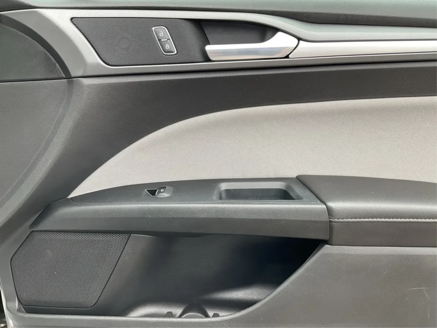 2016 Ford Fusion S (3FA6P0G72GR) with an Duratec 2.5L I-4 DOHC engine, located at 1184 Kauffman Ave, Fairborn, OH, 45324, (937) 908-9800, 39.807072, -84.030914 - Discover the perfect blend of style, comfort, and reliability with this **2016 Ford Fusion**-ideal for your daily commutes, family outings, or weekend adventures. If you're searching for a dependable sedan that won't break the bank, this vehicle is just what you need. It's great for growing families - Photo#19