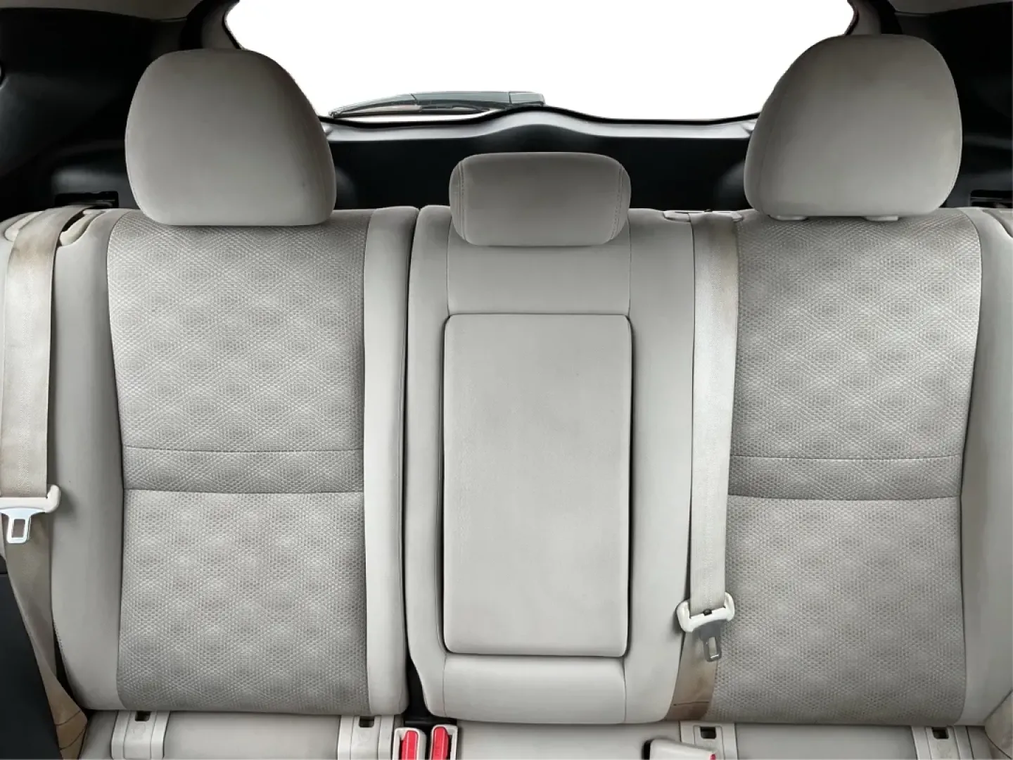 2019 Nissan Rogue SV (JN1BJ1CR3KW) with an 2L I-4 gasoline direct injection engine, located at 1951 S Dayton Lakeview Rd., New Carlisle, OH, 45344, (937) 908-9800, 39.890999, -84.050255 - Imagine hitting the open road, the wind in your hair, as you embark on spontaneous weekend adventures or daily commutes-this is the lifestyle that the 2019 Nissan Rogue SV embodies. With its versatile SUV design and impressive features, this vehicle is perfect for anyone looking to elevate their dri - Photo#14