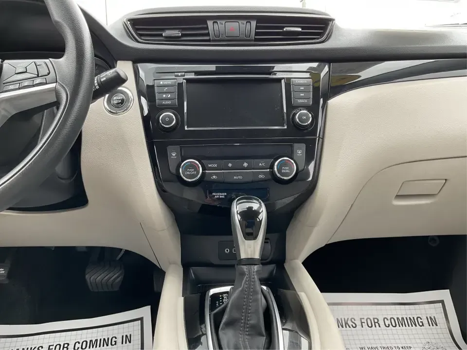 2019 Nissan Rogue SV (JN1BJ1CR3KW) with an 2L I-4 gasoline direct injection engine, CVT transmission, located at 4508 South Dixie Dr, Moraine, OH, 45439, (937) 908-9800, 39.689976, -84.218452 - Imagine hitting the open road, the wind in your hair, as you embark on spontaneous weekend adventures or daily commutes-this is the lifestyle that the 2019 Nissan Rogue SV embodies. With its versatile SUV design and impressive features, this vehicle is perfect for anyone looking to elevate their dri - Photo#13