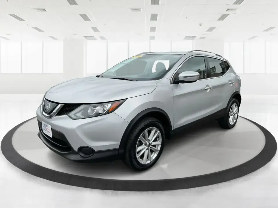 2019 Nissan Rogue SV (JN1BJ1CR3KW) with an 2L I-4 gasoline direct injection engine, CVT transmission, located at 1230 East Main St, Xenia, OH, 45385, (937) 908-9800, 39.688026, -83.910172 - Imagine hitting the open road, the wind in your hair, as you embark on spontaneous weekend adventures or daily commutes-this is the lifestyle that the 2019 Nissan Rogue SV embodies. With its versatile SUV design and impressive features, this vehicle is perfect for anyone looking to elevate their dri - Photo#8