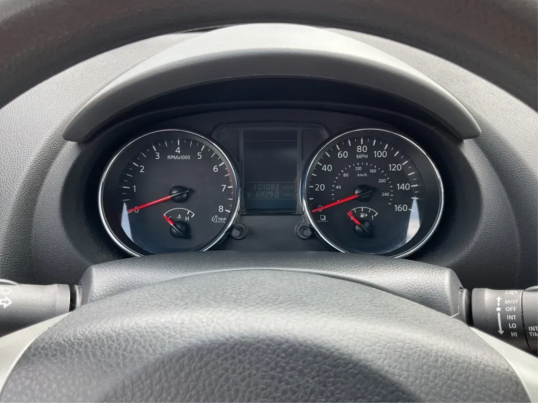 2013 Nissan Rogue SV (JN8AS5MV2DW) with an 2.5L I-4 DOHC engine, located at 1099 N County Rd 25A, Troy, OH, 45373, (937) 908-9800, 40.057079, -84.212883 - **Experience Adventure with This 2013 Nissan Rogue SV at Advantage Car and Credit - Piqua!**<br /> <br /> Are you ready to embark on your next road trip or tackle your daily commute with confidence? The 2013 Nissan Rogue SV is perfect for budget-conscious buyers and growing families alike, offering - Photo#15