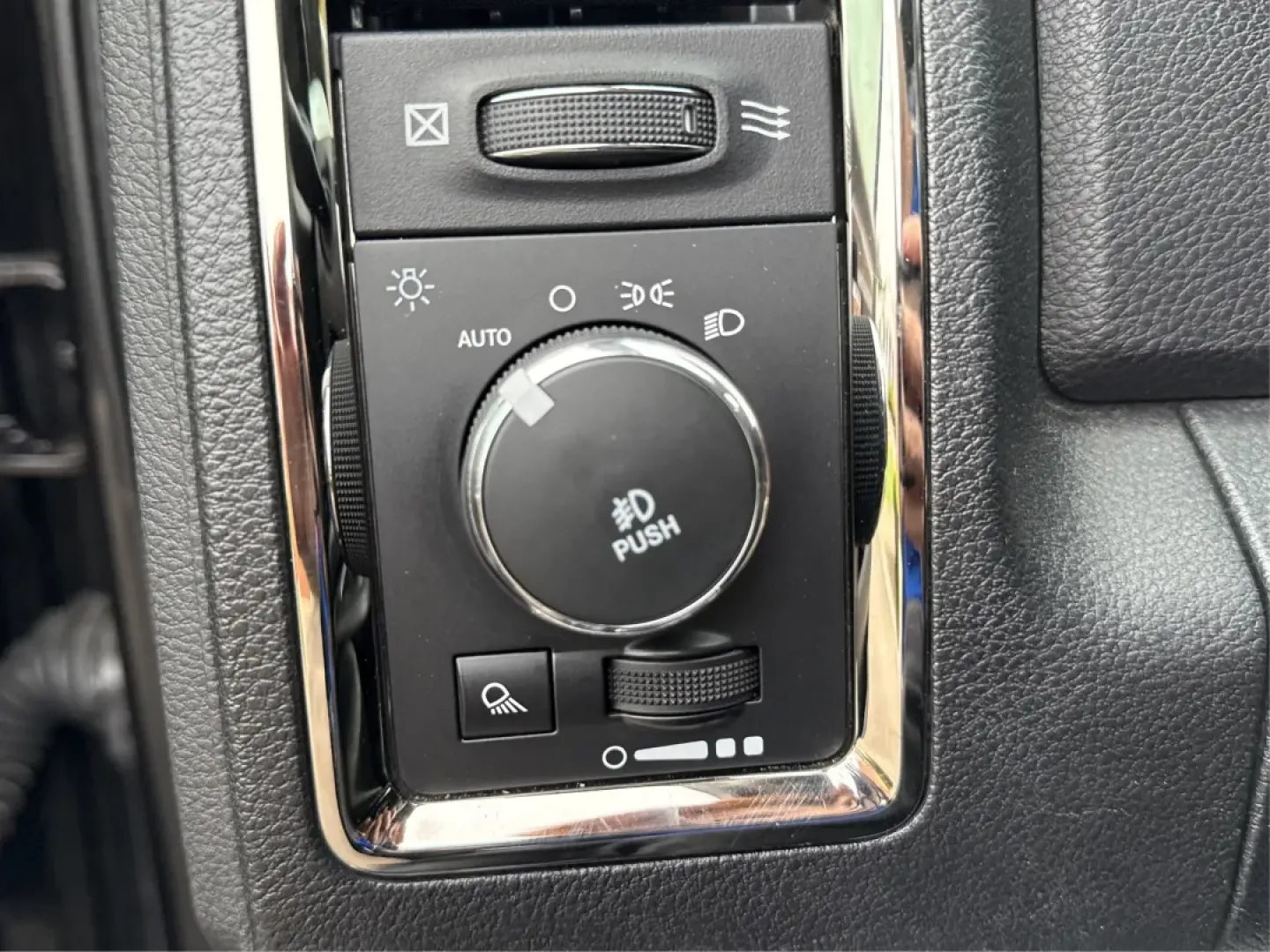 2016 Ram 1500 Sport (1C6RR7MT2GS) with an Other engine, located at 8750 N County Rd 25A, Piqua, OH, 45356, (937) 908-9800, 40.164391, -84.232513 - **Unleash Your Adventurous Spirit with the 2016 Ram 1500 Sport!**<br /> <br /> Are you ready to elevate your driving experience? Whether you're navigating the daily grind of your commute, transporting the kids to soccer practice, or gearing up for a weekend adventure, the 2016 Ram 1500 Sport is desi - Photo#17