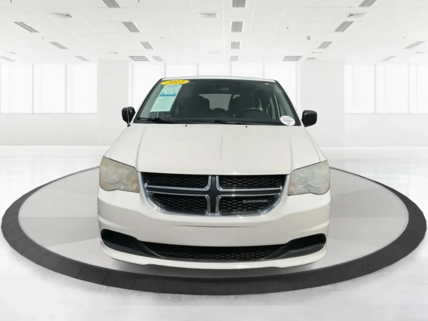 2012 Dodge Grand Caravan SE/AVP (2C4RDGBG2CR) with an 3.6L V-6 DOHC engine, located at 1230 East Main St, Xenia, OH, 45385, (937) 908-9800, 39.688026, -83.910172 - Explore your next adventure with the 2012 Dodge Grand Caravan SE/AVP, expertly designed for growing families and those who love to travel. With ample room for passengers and cargo, this versatile passenger van stands out as an ideal choice for weekend getaways or daily commutes. Whether you're shutt - Photo#7