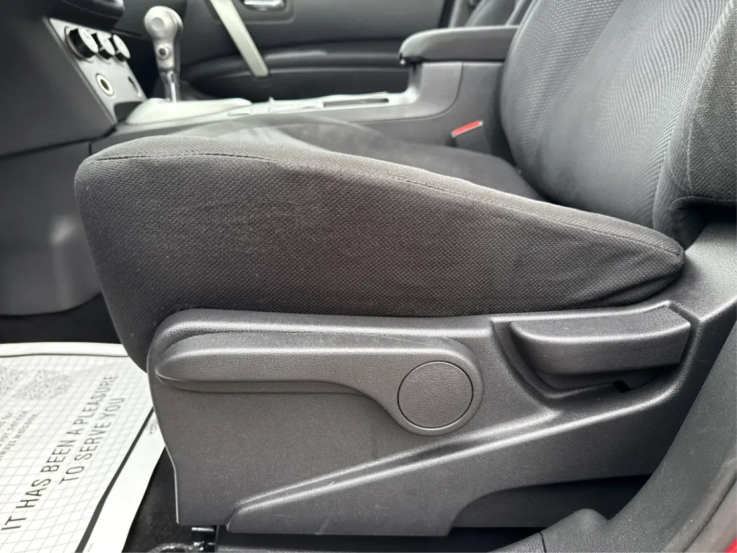 2015 Nissan Rogue S (JN8AS5MVXFW) with an 2.5L I-4 DOHC engine, located at 1099 N County Rd 25A, Troy, OH, 45373, (937) 908-9800, 40.057079, -84.212883 - **Elevate Your Adventures with the 2015 Nissan Rogue at Advantage Car and Credit - Troy!**<br /> <br /> Are you ready to upgrade your family road trips or daily commutes with a dependable and stylish SUV? The 2015 Nissan Rogue in Cayenne Red is here to make every journey enjoyable and comfortable. W - Photo#18