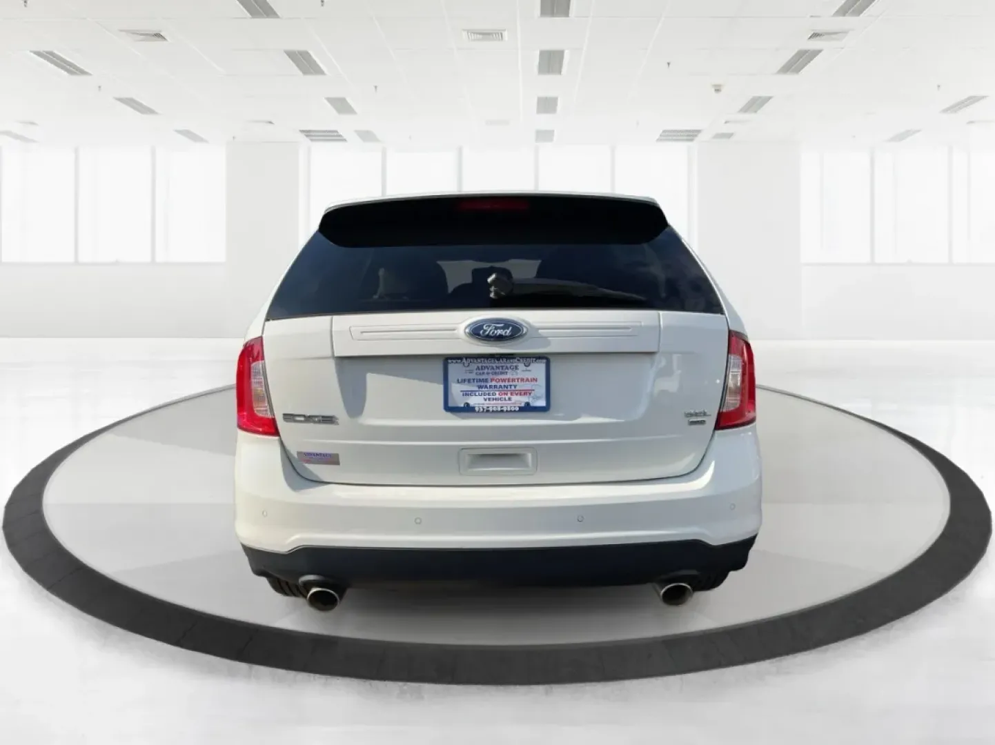 2013 Ford Edge SEL (2FMDK4JC4DB) with an 3.5L V-6 DOHC engine, located at 1951 S Dayton Lakeview Rd., New Carlisle, OH, 45344, (937) 908-9800, 39.890999, -84.050255 - **Explore the Great Outdoors with the 2013 Ford Edge SEL at Advantage Car and Credit - New Carlisle!**<br /> <br /> Are you ready for your next family adventure? The 2013 Ford Edge SEL is the perfect SUV for those seeking to balance everyday driving with weekend escapades. With its spacious interior - Photo#3