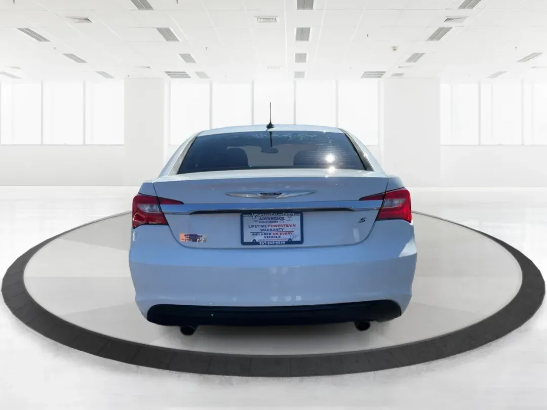 2012 Chrysler 200 Touring (1C3CCBBG4CN) with an Other engine, located at 1099 N County Rd 25A, Troy, OH, 45373, (937) 908-9800, 40.057079, -84.212883 - Unleash your driving potential with the perfect blend of style, comfort, and functionality-ideal for growing families or anyone seeking a reliable commuter vehicle. Introducing the 2012 Chrysler 200 Touring sedan, now available at Advantage Car and Credit in Troy, OH. Located at 1099 N County Rd 25A - Photo#3