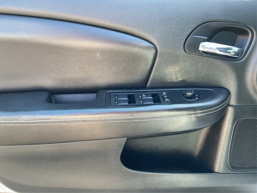 2012 Chrysler 200 Touring (1C3CCBBG4CN) with an Other engine, located at 1099 N County Rd 25A, Troy, OH, 45373, (937) 908-9800, 40.057079, -84.212883 - Unleash your driving potential with the perfect blend of style, comfort, and functionality-ideal for growing families or anyone seeking a reliable commuter vehicle. Introducing the 2012 Chrysler 200 Touring sedan, now available at Advantage Car and Credit in Troy, OH. Located at 1099 N County Rd 25A - Photo#18