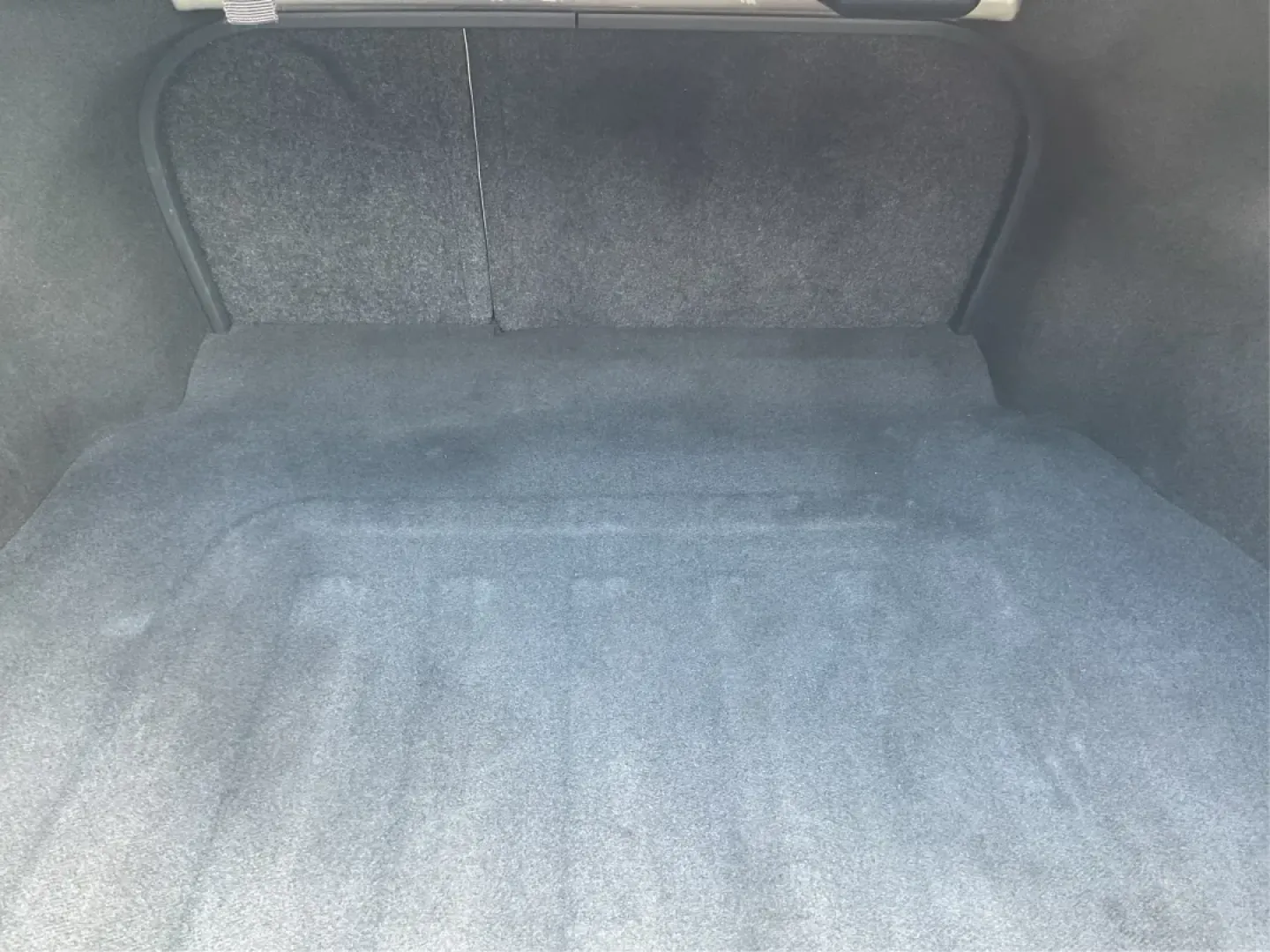 2016 Hyundai Sonata Sport (5NPE34AF2GH) with an 2.4L L4 DOHC 16V engine, 6-Speed Automatic transmission, located at 1099 N County Rd 25A, Troy, OH, 45373, (937) 908-9800, 40.057079, -84.212883 - ### Unlock Your Journey with the 2016 Hyundai Sonata Sport at Advantage Car and Credit - Fairborn<br /> <br /> Are you in the market for a vehicle that can effortlessly transition from daily commutes to weekend getaways? Look no further than the 2016 Hyundai Sonata Sport, available now at Advantage - Photo#12