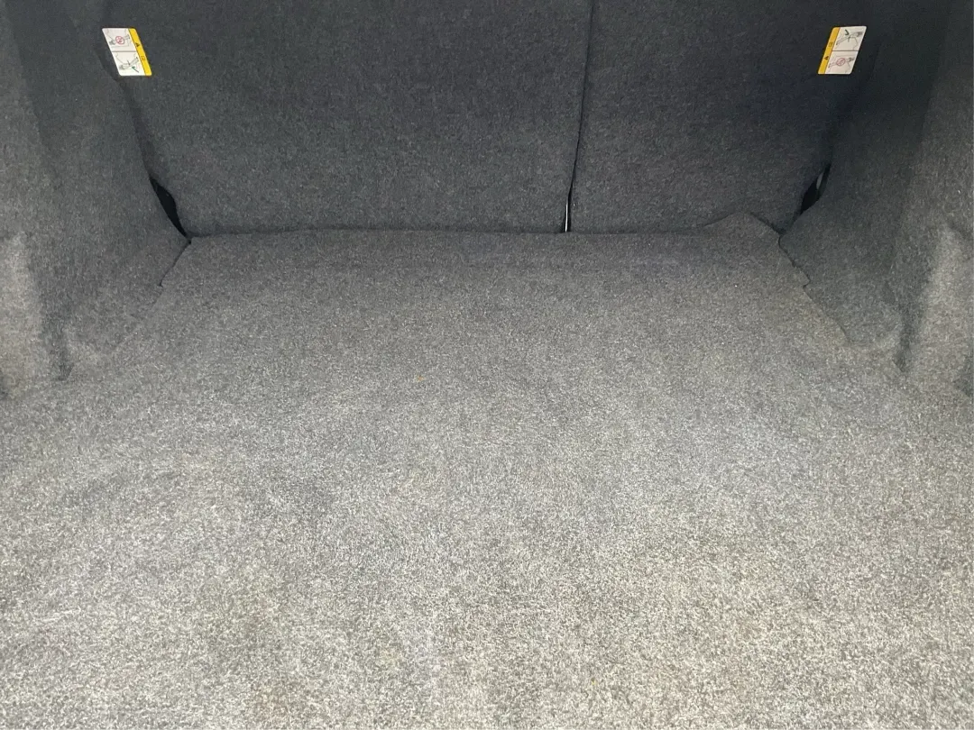 2016 Ford Fusion SE (3FA6P0HD1GR) with an Other engine, located at 1230 East Main St, Xenia, OH, 45385, (937) 908-9800, 39.688026, -83.910172 - **Experience Style and Comfort with the 2016 Ford Fusion SE at Advantage Car and Credit in Fairborn, OH!**<br /> <br /> Are you looking for a versatile sedan that fits seamlessly into your busy lifestyle? Whether you're a commuter tackling daily traffic, a growing family seeking comfort on the road, - Photo#12