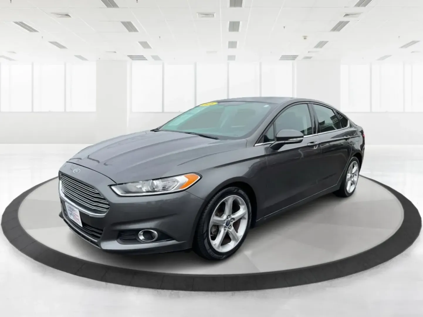 2016 Ford Fusion SE (3FA6P0HD1GR) with an Other engine, located at 1184 Kauffman Ave, Fairborn, OH, 45324, (937) 908-9800, 39.807072, -84.030914 - **Experience Style and Comfort with the 2016 Ford Fusion SE at Advantage Car and Credit in Fairborn, OH!**<br /> <br /> Are you looking for a versatile sedan that fits seamlessly into your busy lifestyle? Whether you're a commuter tackling daily traffic, a growing family seeking comfort on the road, - Photo#8
