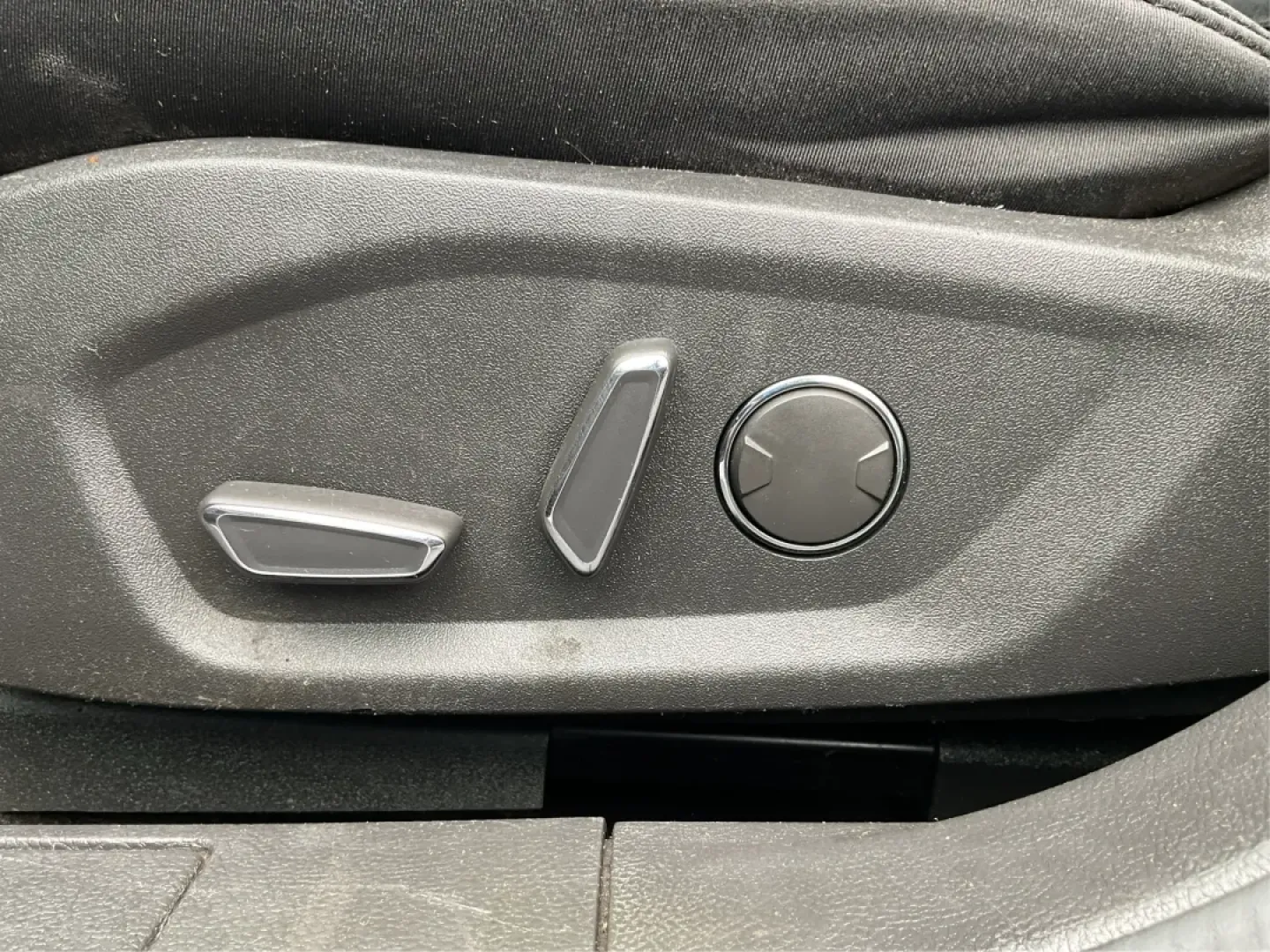 2016 Ford Fusion SE (3FA6P0HD1GR) with an Other engine, located at 1184 Kauffman Ave, Fairborn, OH, 45324, (937) 908-9800, 39.807072, -84.030914 - **Experience Style and Comfort with the 2016 Ford Fusion SE at Advantage Car and Credit in Fairborn, OH!**<br /> <br /> Are you looking for a versatile sedan that fits seamlessly into your busy lifestyle? Whether you're a commuter tackling daily traffic, a growing family seeking comfort on the road, - Photo#18