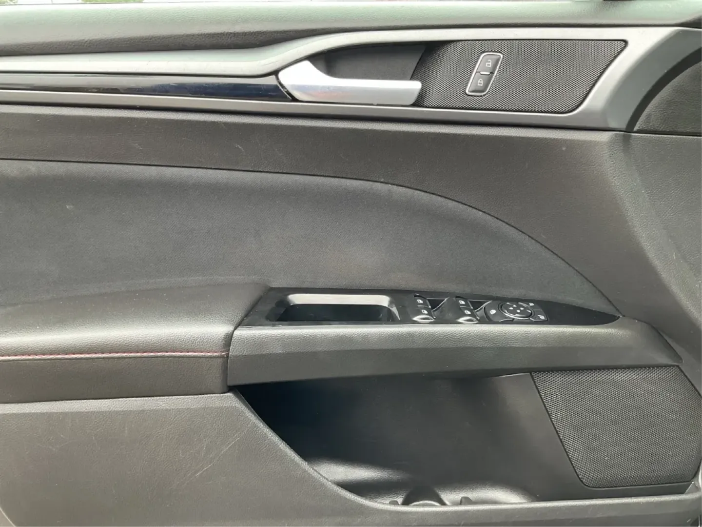 2016 Ford Fusion SE (3FA6P0HD1GR) with an Other engine, located at 1184 Kauffman Ave, Fairborn, OH, 45324, (937) 908-9800, 39.807072, -84.030914 - **Experience Style and Comfort with the 2016 Ford Fusion SE at Advantage Car and Credit in Fairborn, OH!**<br /> <br /> Are you looking for a versatile sedan that fits seamlessly into your busy lifestyle? Whether you're a commuter tackling daily traffic, a growing family seeking comfort on the road, - Photo#19