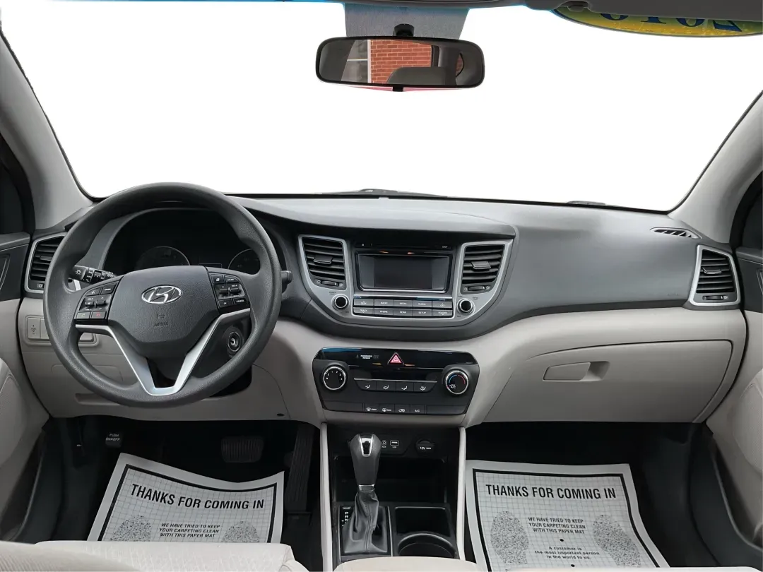 2016 Hyundai Tucson SE (KM8J3CA43GU) with an Nu 2L I-4 gasoline direct injection engine, 6A transmission, located at 1099 N County Rd 25A, Troy, OH, 45373, (937) 908-9800, 40.057079, -84.212883 - 2016 Hyundai Tucson SE - Photo#20