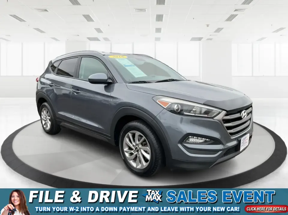photo of 2016 Hyundai Tucson SE