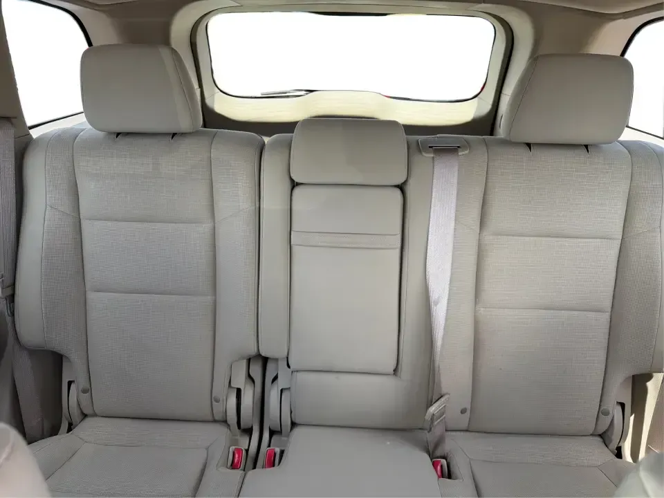 2015 Jeep Grand Cherokee Laredo (1C4RJFAG3FC) with an 3.6L V6 engine, 8-speed automatic transmission, located at 401 Woodman Dr, Riverside, OH, 45431, (937) 908-9800, 39.760899, -84.123421 - Picture the next Ohio weekend: you load up the family, point the hood toward the bike paths around Eastwood MetroPark, and let a confident 4WD SUV handle whatever the forecast throws at I-70, Route 35, or the back roads near Wright-Patterson Air Force Base. This 2015 Jeep Grand Cherokee Laredo in De- Photo#14
