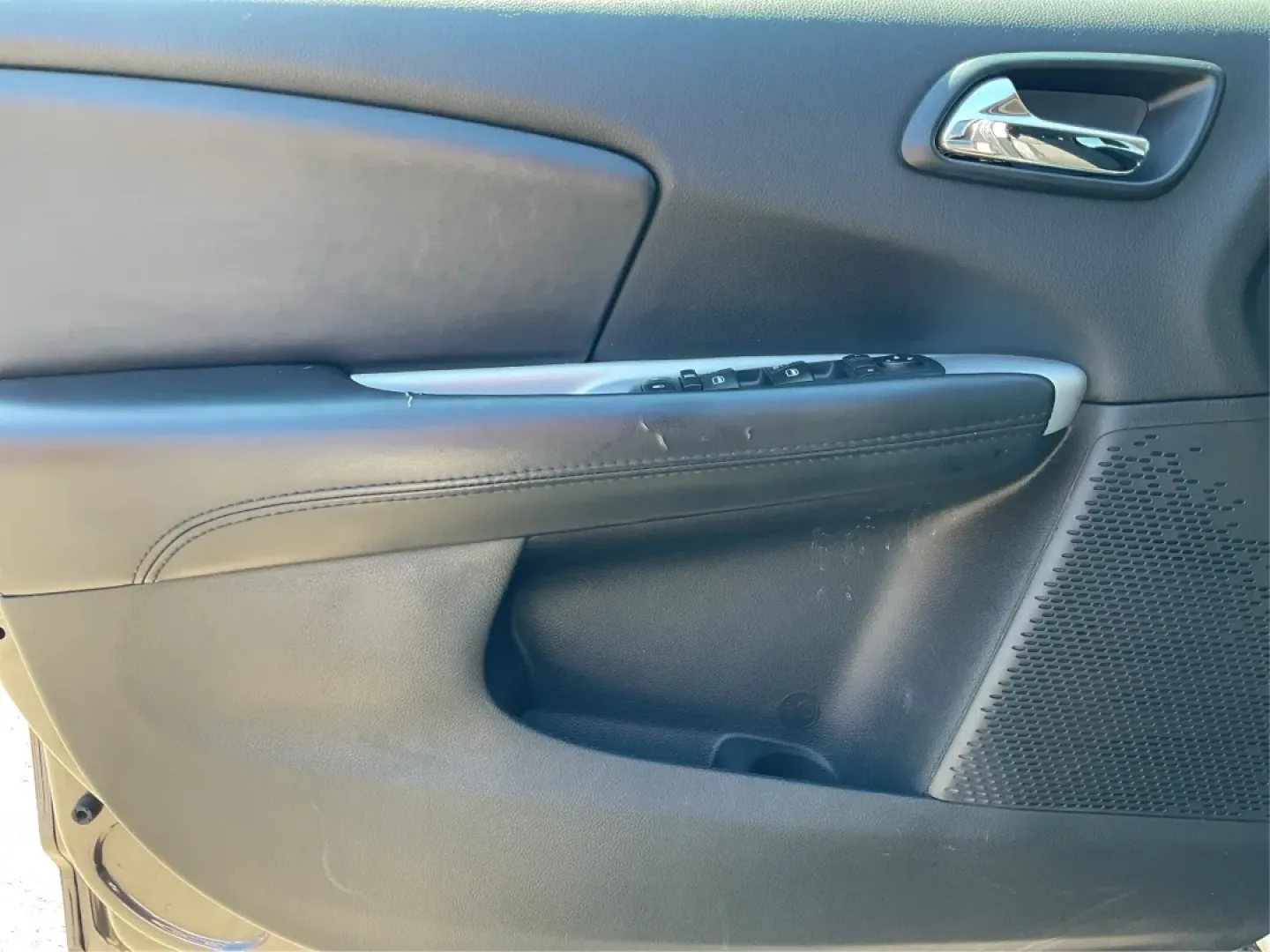 2019 Dodge Journey SE (3C4PDCBB0KT) with an Other engine, located at 880 E. National Road, Vandalia, OH, 45377, (937) 908-9800, 39.891918, -84.183594 - ### Discover Your Next Adventure with the 2019 Dodge Journey SE Perfect for Growing Families!<br /> <br /> Are you looking for a reliable and spacious SUV that can accommodate your family's needs and adventures? Look no further than this 2019 Dodge Journey SE, now available at Advantage Car and Cre - Photo#17