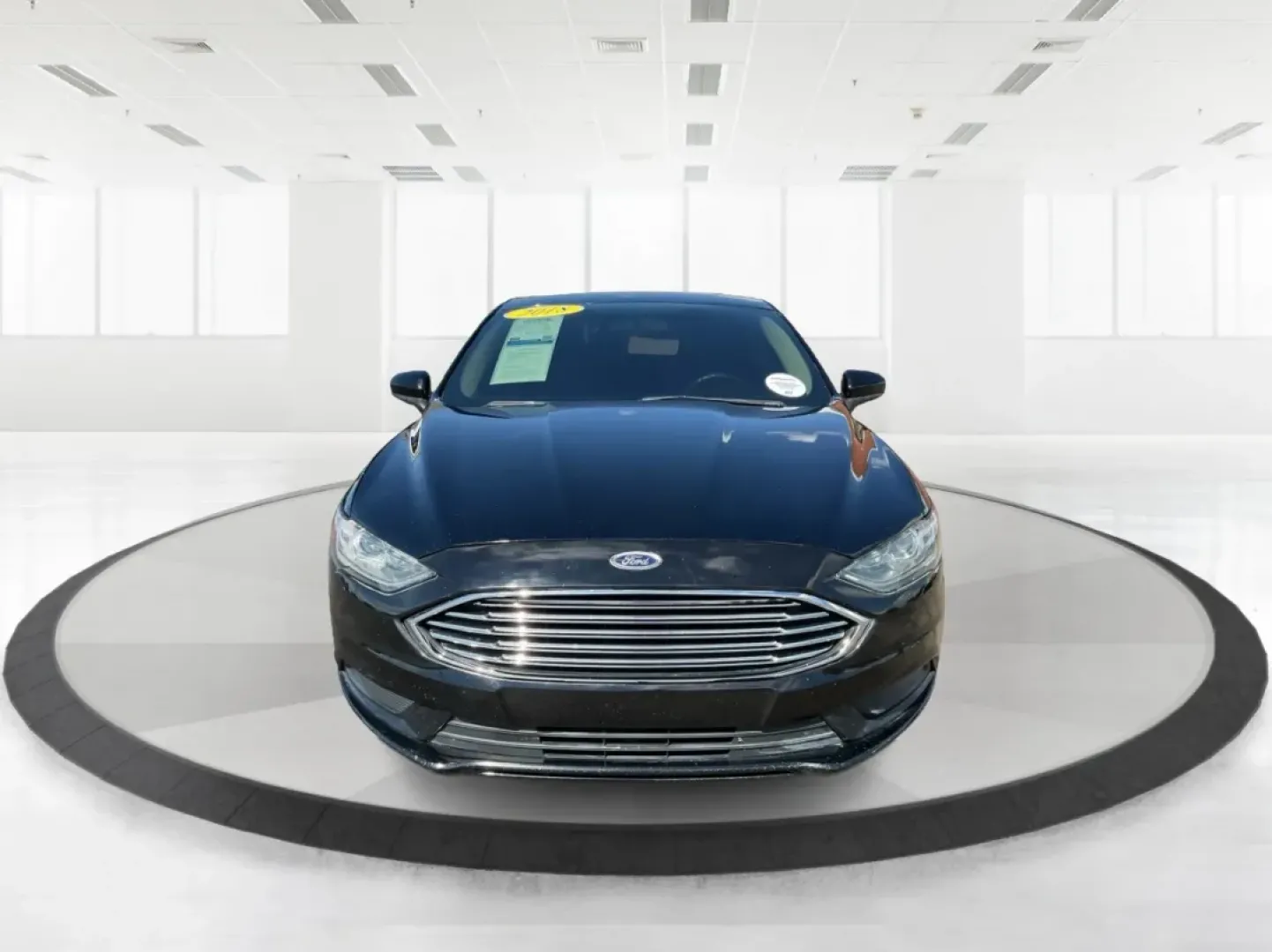 2018 Ford Fusion SE (3FA6P0H78JR) with an 2.5L L4 DOHC 16V engine, 6-Speed Automatic transmission, located at 401 Woodman Dr, Riverside, OH, 45431, (937) 908-9800, 39.760899, -84.123421 - ### Discover Your Next Adventure with the 2018 Ford Fusion SE at Advantage Car and Credit - Riverside!<br /> <br /> Are you in the market for a reliable sedan that perfectly balances style, comfort, and practicality? Look no further than the 2018 Ford Fusion SE, available now at Advantage Car and Cr - Photo#7