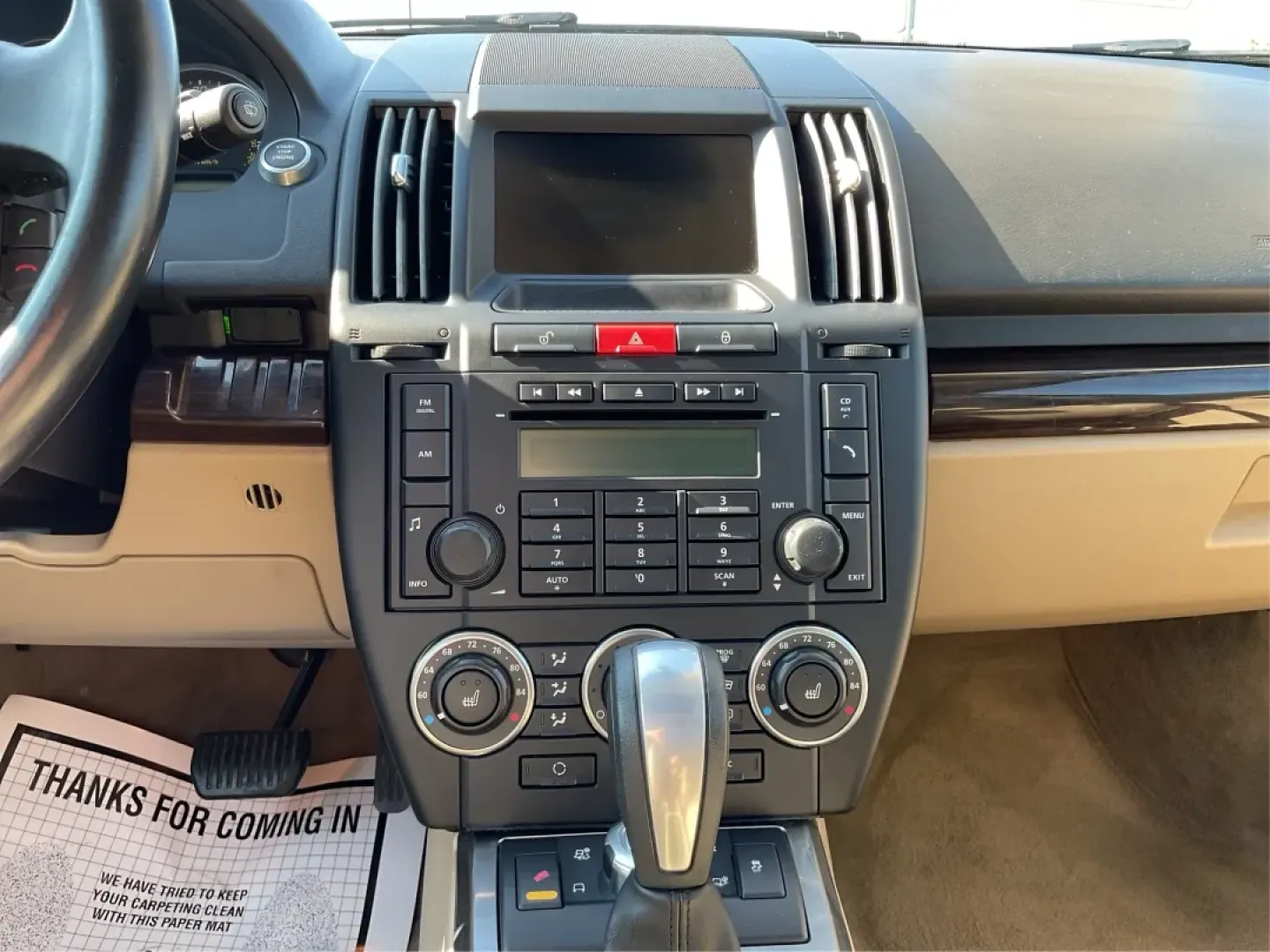 2012 Land Rover LR2 HSE (SALFR2BN8CH) with an Other engine, located at 8750 N County Rd 25A, Piqua, OH, 45356, (937) 908-9800, 40.164391, -84.232513 - **Adventure Awaits with the 2012 Land Rover LR2 HSE at Advantage Car and Credit - Piqua!**<br /> <br /> Are you ready to elevate your driving experience? Whether you're navigating the bustling streets of downtown Piqua or heading out for a weekend adventure in the stunning Ohio countryside, the 2012 - Photo#13