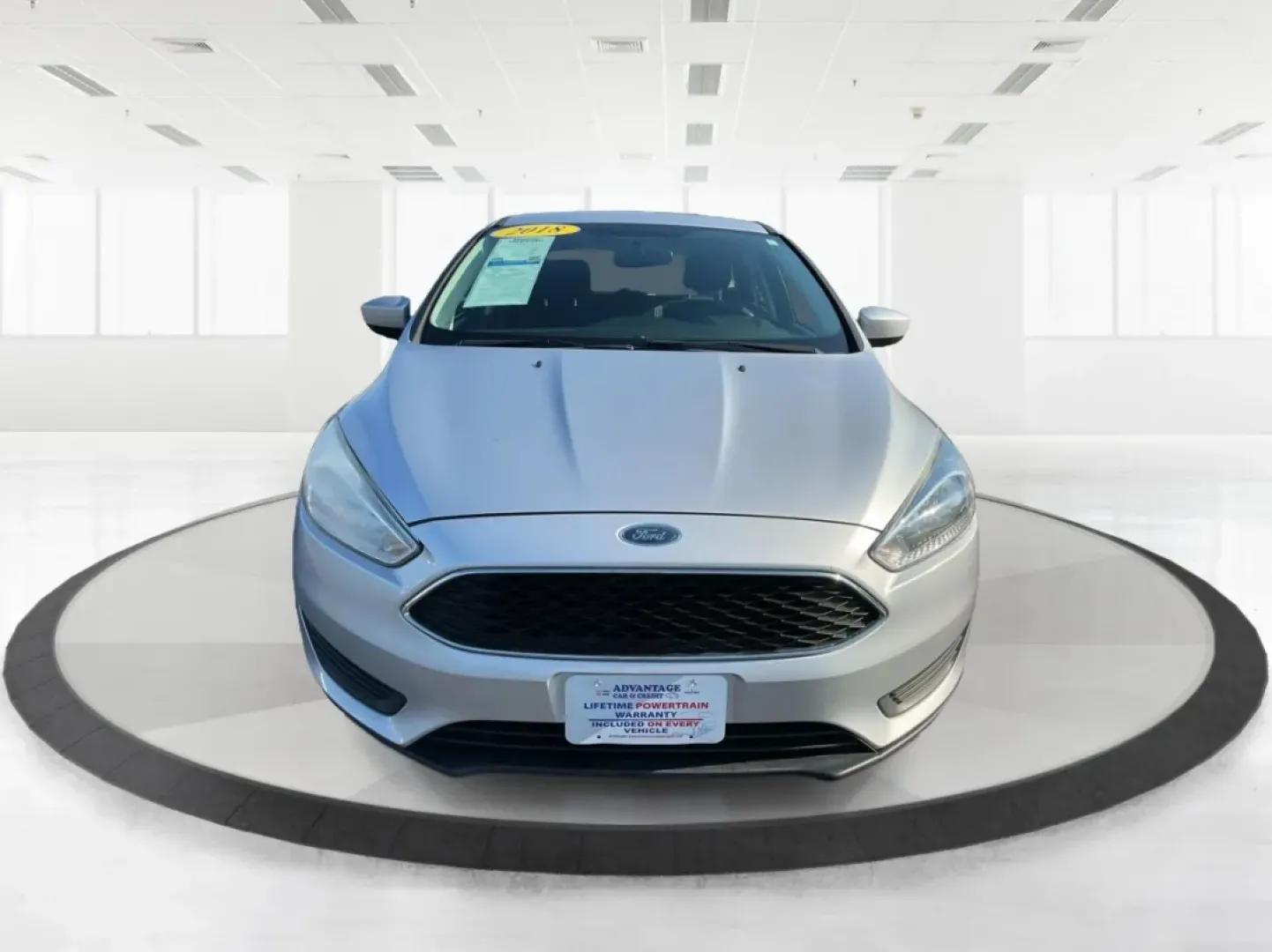 2018 Ford Focus SE (1FADP3K23JL) with an 2L I-4 gasoline direct injection engine, located at 1099 N County Rd 25A, Troy, OH, 45373, (937) 908-9800, 40.057079, -84.212883 - ### Discover Adventure and Comfort with the 2018 Ford Focus SE at Advantage Car and Credit!<br /> <br /> Are you in search of a reliable, stylish vehicle that perfectly complements your active lifestyle? Look no further! The 2018 Ford Focus SE Hatchback is designed for those who appreciate both func - Photo#7