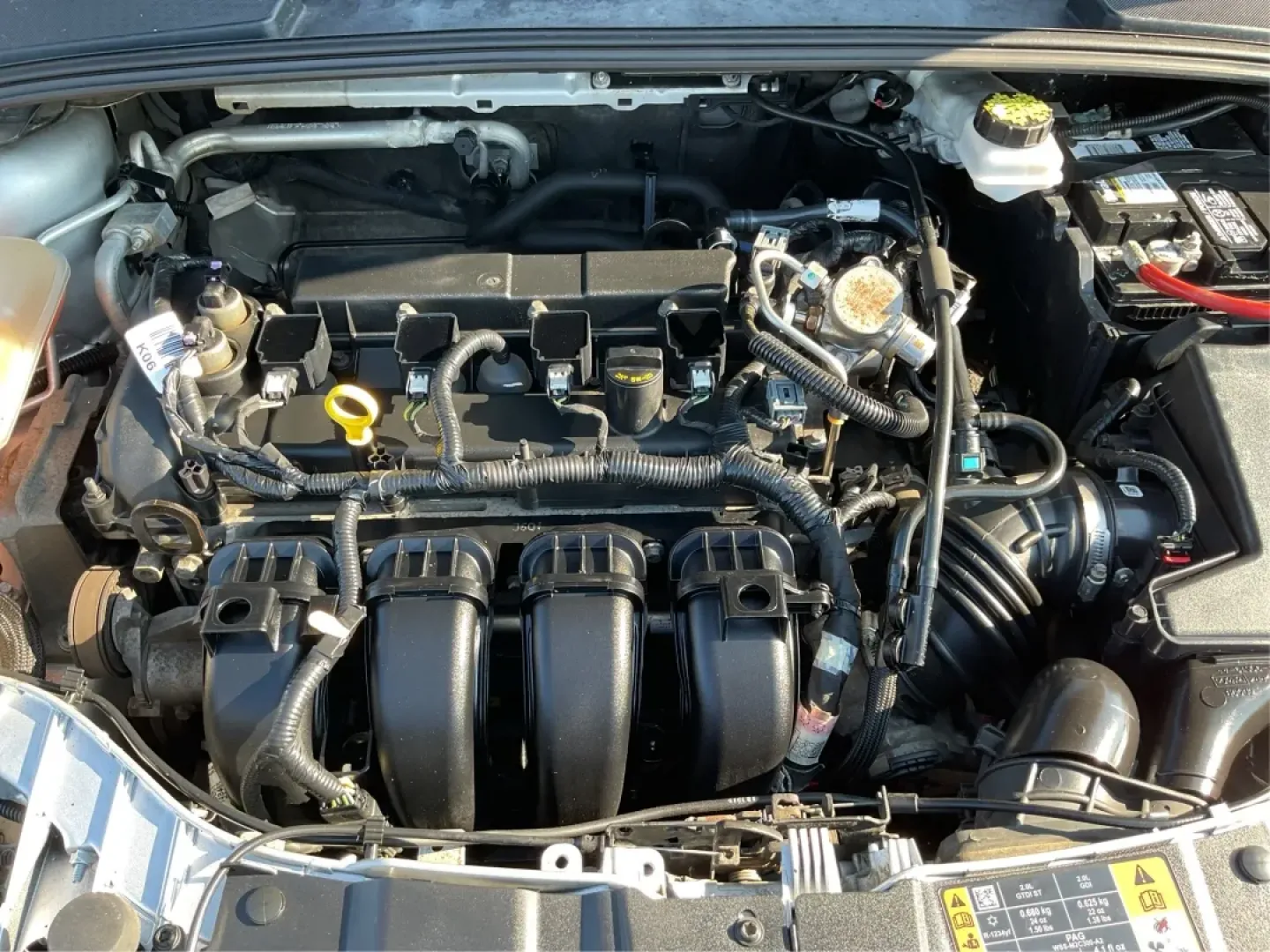 2018 Ford Focus SE (1FADP3K23JL) with an 2L I-4 gasoline direct injection engine, located at 1099 N County Rd 25A, Troy, OH, 45373, (937) 908-9800, 40.057079, -84.212883 - ### Discover Adventure and Comfort with the 2018 Ford Focus SE at Advantage Car and Credit!<br /> <br /> Are you in search of a reliable, stylish vehicle that perfectly complements your active lifestyle? Look no further! The 2018 Ford Focus SE Hatchback is designed for those who appreciate both func - Photo#11