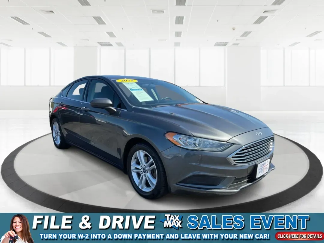 2018 Ford Fusion SE (3FA6P0HD3JR) with an Other engine, located at 401 Woodman Dr, Riverside, OH, 45431, (937) 908-9800, 39.760899, -84.123421 - Looking for a reliable sedan that combines style, comfort, and practicality? Look no further than the 2018 Ford Fusion SE, available now at Advantage Car and Credit in Vandalia, OH! Perfect for your daily commute, family outings, or even weekend adventures, this vehicle is designed to enhance your l - Photo#0