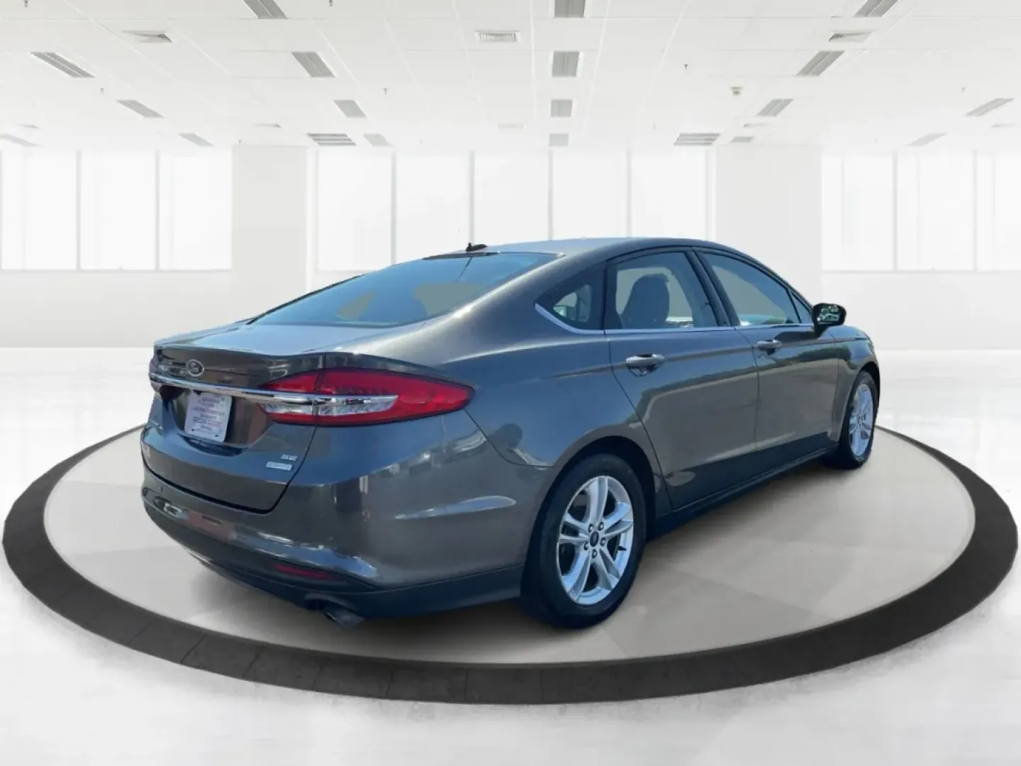2018 Ford Fusion SE (3FA6P0HD3JR) with an Other engine, located at 880 E. National Road, Vandalia, OH, 45377, (937) 908-9800, 39.891918, -84.183594 - Looking for a reliable sedan that combines style, comfort, and practicality? Look no further than the 2018 Ford Fusion SE, available now at Advantage Car and Credit in Vandalia, OH! Perfect for your daily commute, family outings, or even weekend adventures, this vehicle is designed to enhance your l - Photo#2