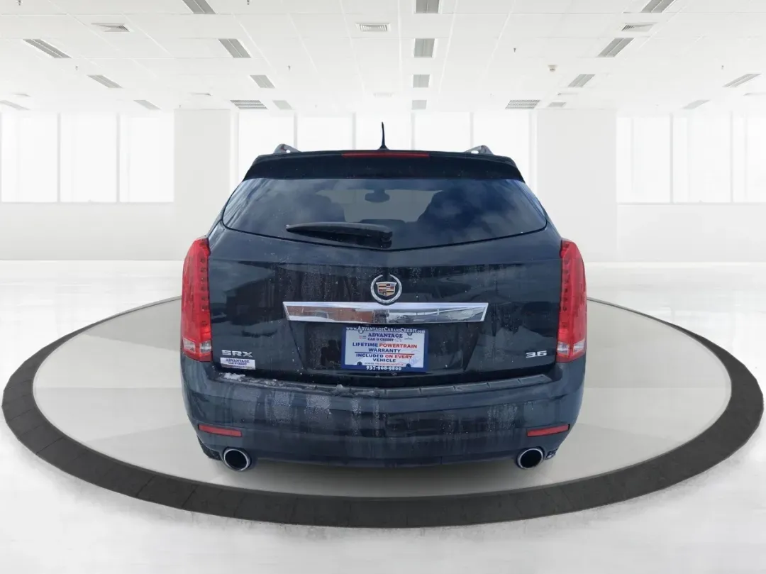 2014 Cadillac SRX Performance Collection (3GYFNCE38ES) with an 3.6L V-6 gasoline direct injection engine, located at 1184 Kauffman Ave, Fairborn, OH, 45324, (937) 908-9800, 39.807072, -84.030914 - **Experience Luxury and Versatility with the 2014 Cadillac SRX Performance Collection at Advantage Car and Credit - Riverside!**<br /> <br /> Are you in search of a vehicle that accommodates both your daily commutes and weekend adventures while ensuring you travel in style? Look no further than the - Photo#3