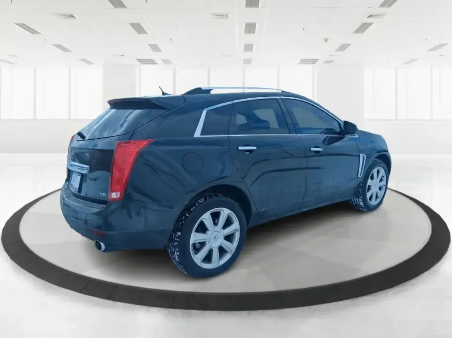 2014 Cadillac SRX Performance Collection (3GYFNCE38ES) with an 3.6L V-6 gasoline direct injection engine, 6-Speed Automatic transmission, located at 1099 N County Rd 25A, Troy, OH, 45373, (937) 908-9800, 40.057079, -84.212883 - **Experience Luxury and Versatility with the 2014 Cadillac SRX Performance Collection at Advantage Car and Credit - Riverside!**<br /> <br /> Are you in search of a vehicle that accommodates both your daily commutes and weekend adventures while ensuring you travel in style? Look no further than the - Photo#2