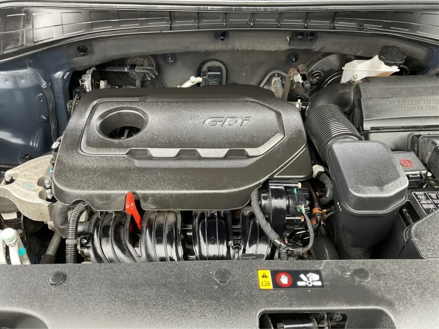 2018 Kia Sorento 2.4L LX (5XYPGDA30JG) with an 2.4L I-4 gasoline direct injection engine, located at 1230 East Main St, Xenia, OH, 45385, (937) 908-9800, 39.688026, -83.910172 - 2018 Kia Sorento 2.4L LX - Photo#11