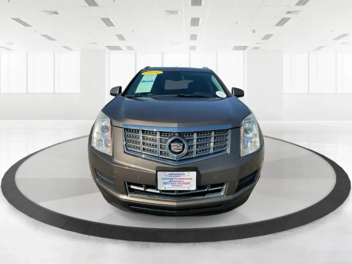 2014 Cadillac SRX Luxury Collection (3GYFNBE30ES) with an 3.6L V-6 gasoline direct injection engine, located at 1230 East Main St, Xenia, OH, 45385, (937) 908-9800, 39.688026, -83.910172 - ### Experience Luxury and Versatility with the 2014 Cadillac SRX Luxury Collection at Advantage Car and Credit - Fairborn!<br /> <br /> Are you in search of the perfect vehicle to elevate your lifestyle? Whether you're a growing family needing a spacious ride, a commuter looking for comfort during l - Photo#7