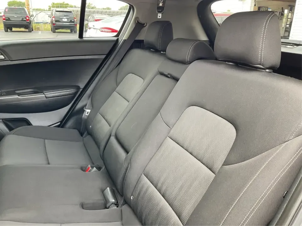 2020 Kia Sportage LX (KNDPMCAC7L7) with an Theta II 2.4L I-4 gasoline direct injection engine, 6A transmission, located at 1184 Kauffman Ave, Fairborn, OH, 45324, (937) 908-9800, 39.807072, -84.030914 - **Adventure Awaits with the 2020 Kia Sportage LX Your Perfect Crossover Companion!**<br /> <br /> Are you ready to elevate your daily commutes or embark on unforgettable road trips with your family? Look no further! At Advantage Car and Credit in Fairborn, OH, we proudly present this stylish 2020 K - Photo#10